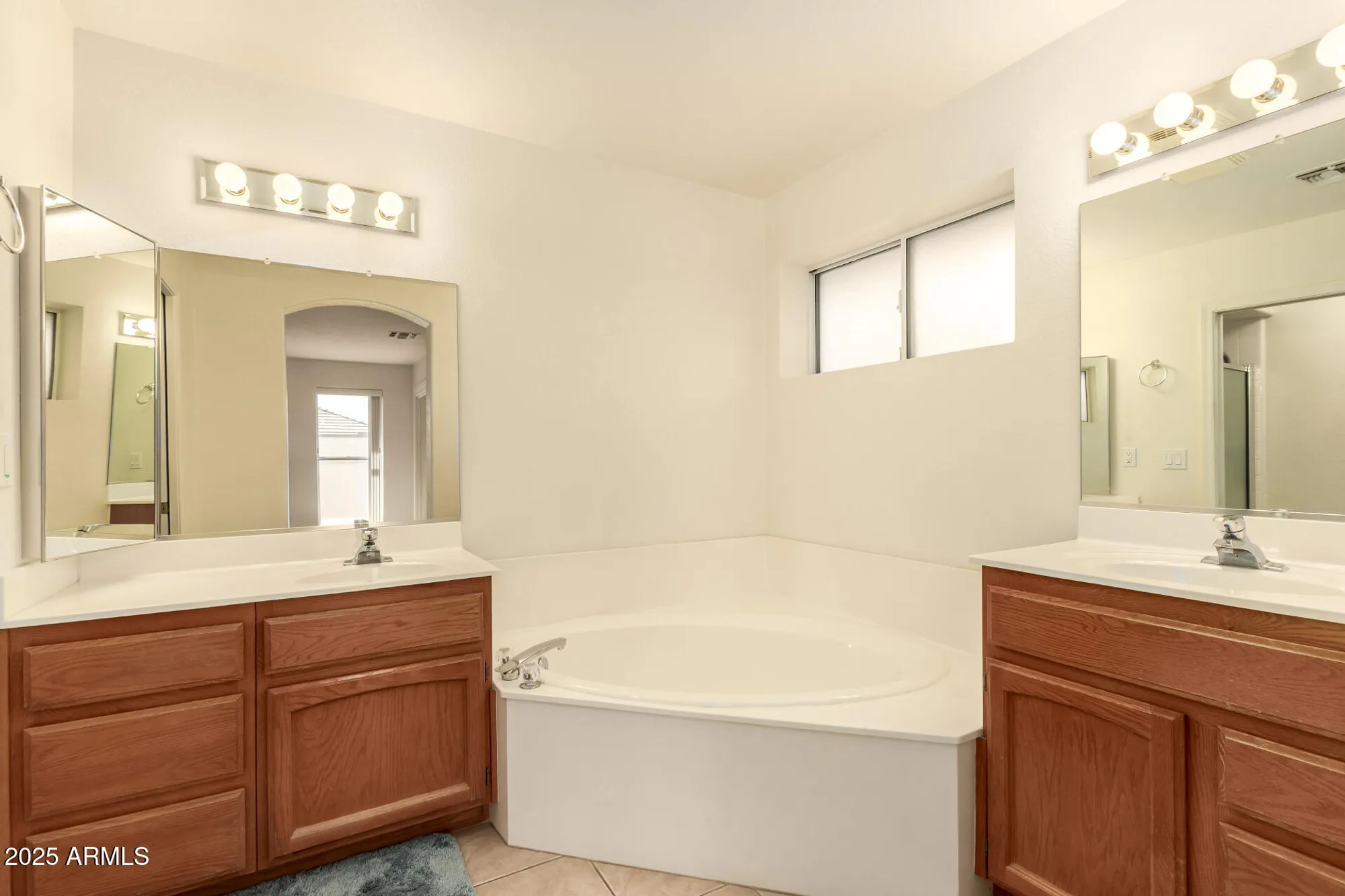 Property Slideshow image 16 of 28 | 11409 e milagro ave, Mesa, AZ, 85209
