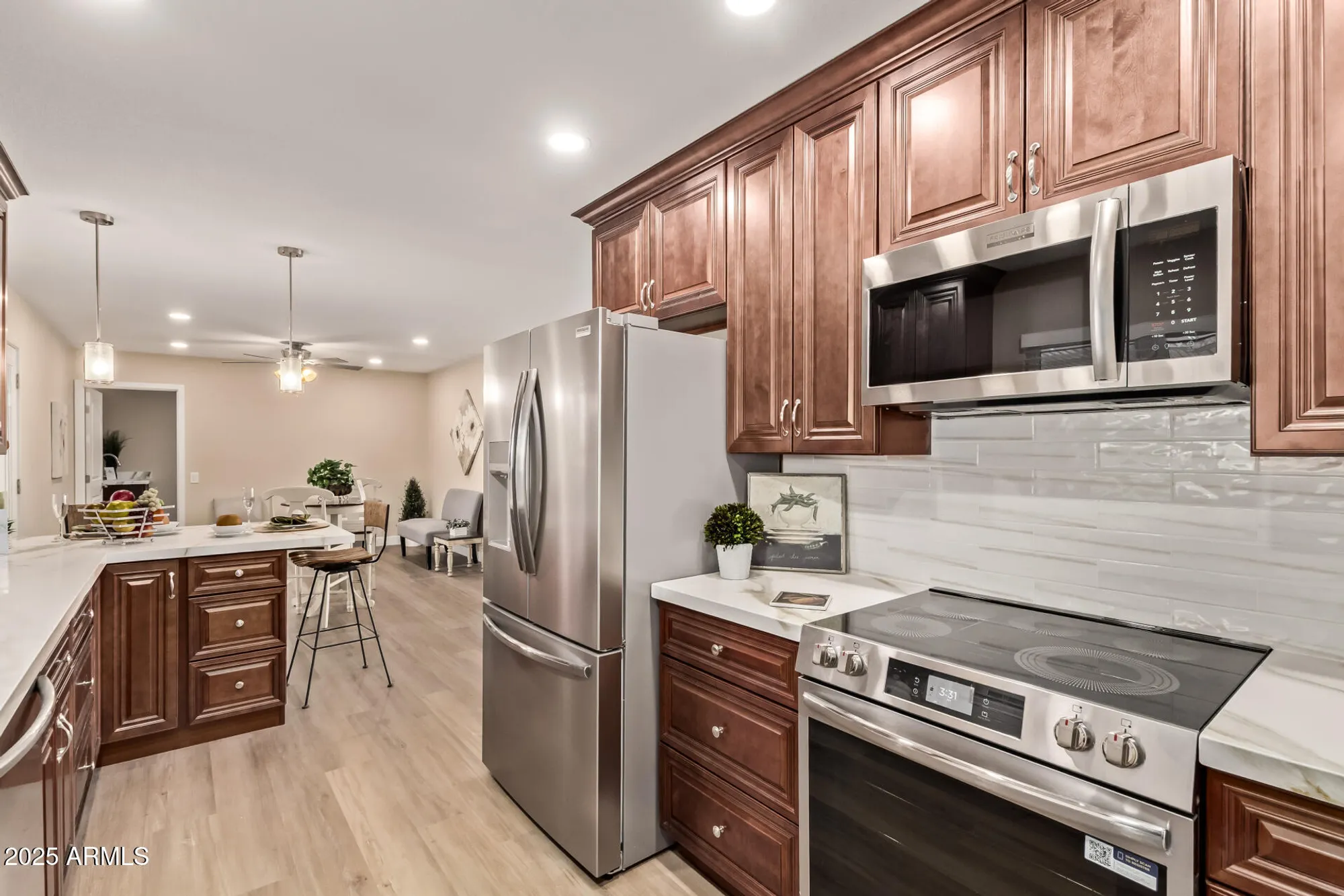 Property Slideshow image 8 of 34 | 9310 w cedar hill cir, Sun City, AZ, 85351