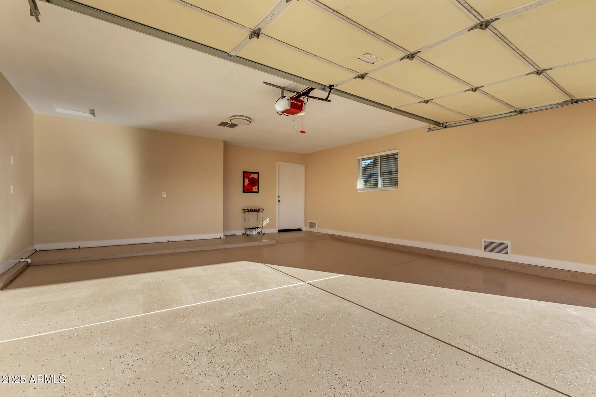 Property Slideshow image 25 of 34 | 9310 w cedar hill cir, Sun City, AZ, 85351