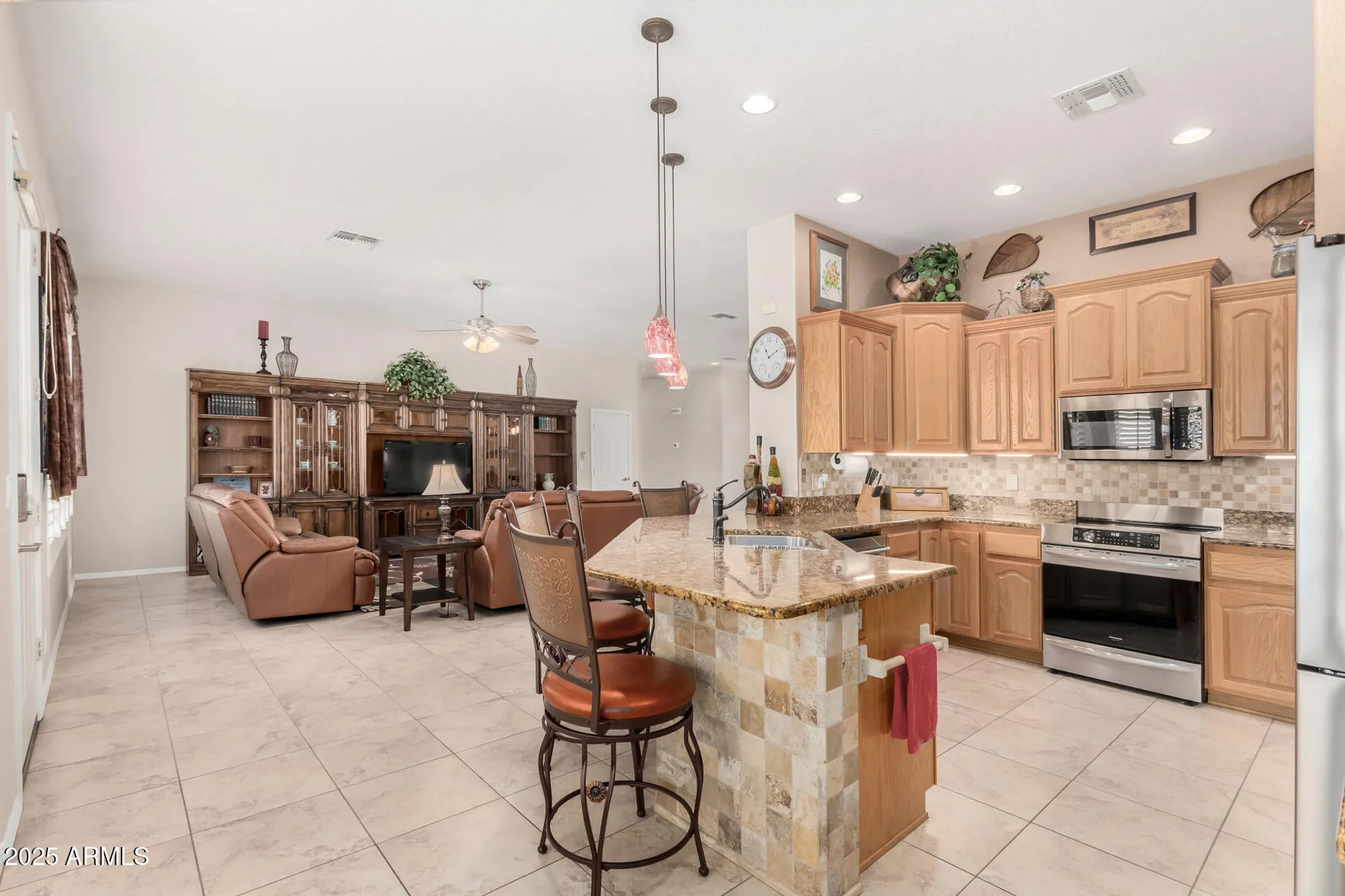 Property Slideshow image 13 of 61 | 2826 s cherrywood cir, Mesa, AZ, 85212