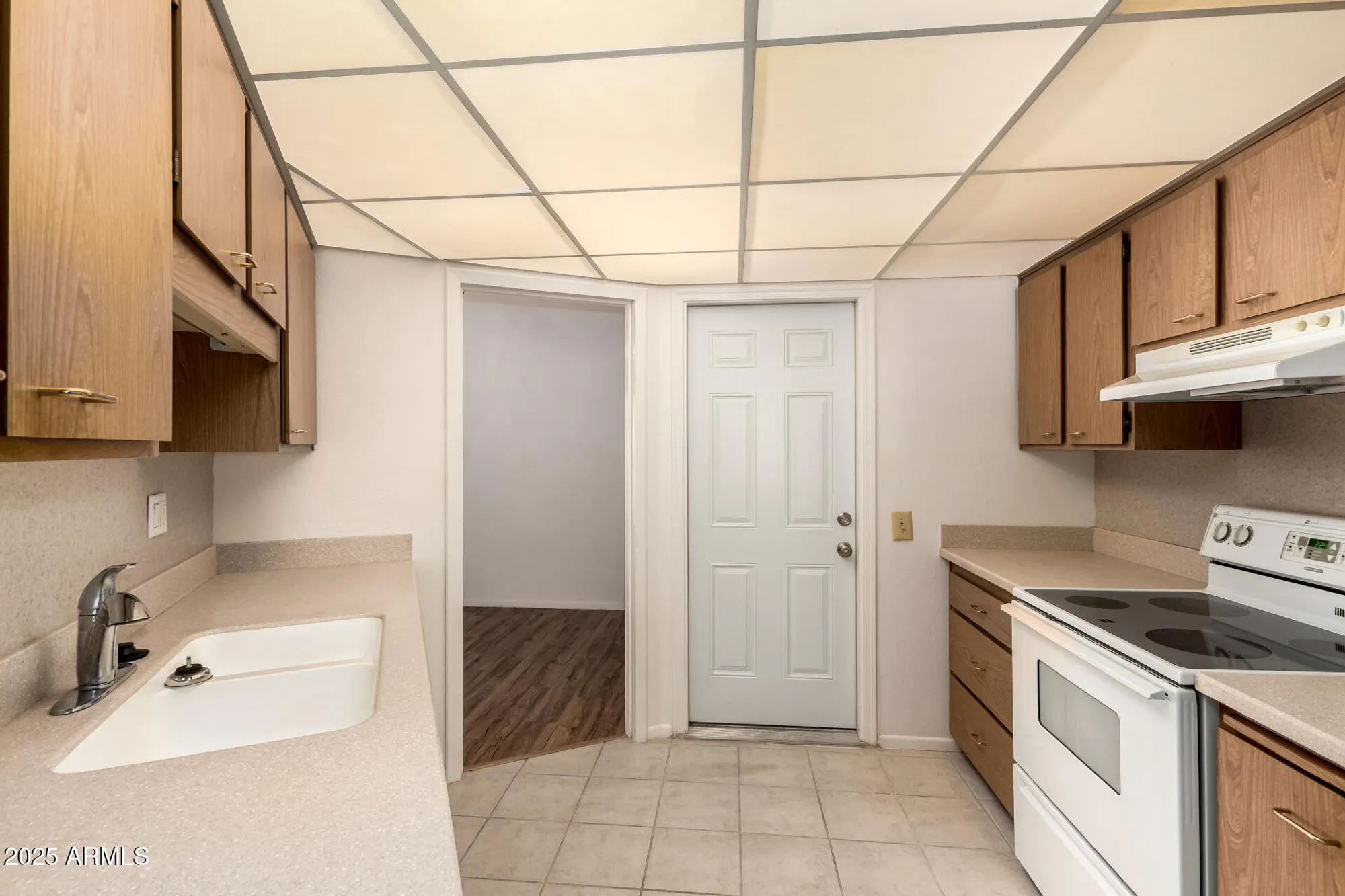 Property Slideshow image 13 of 43 | 16802 n boswell blvd, Sun City, AZ, 85351