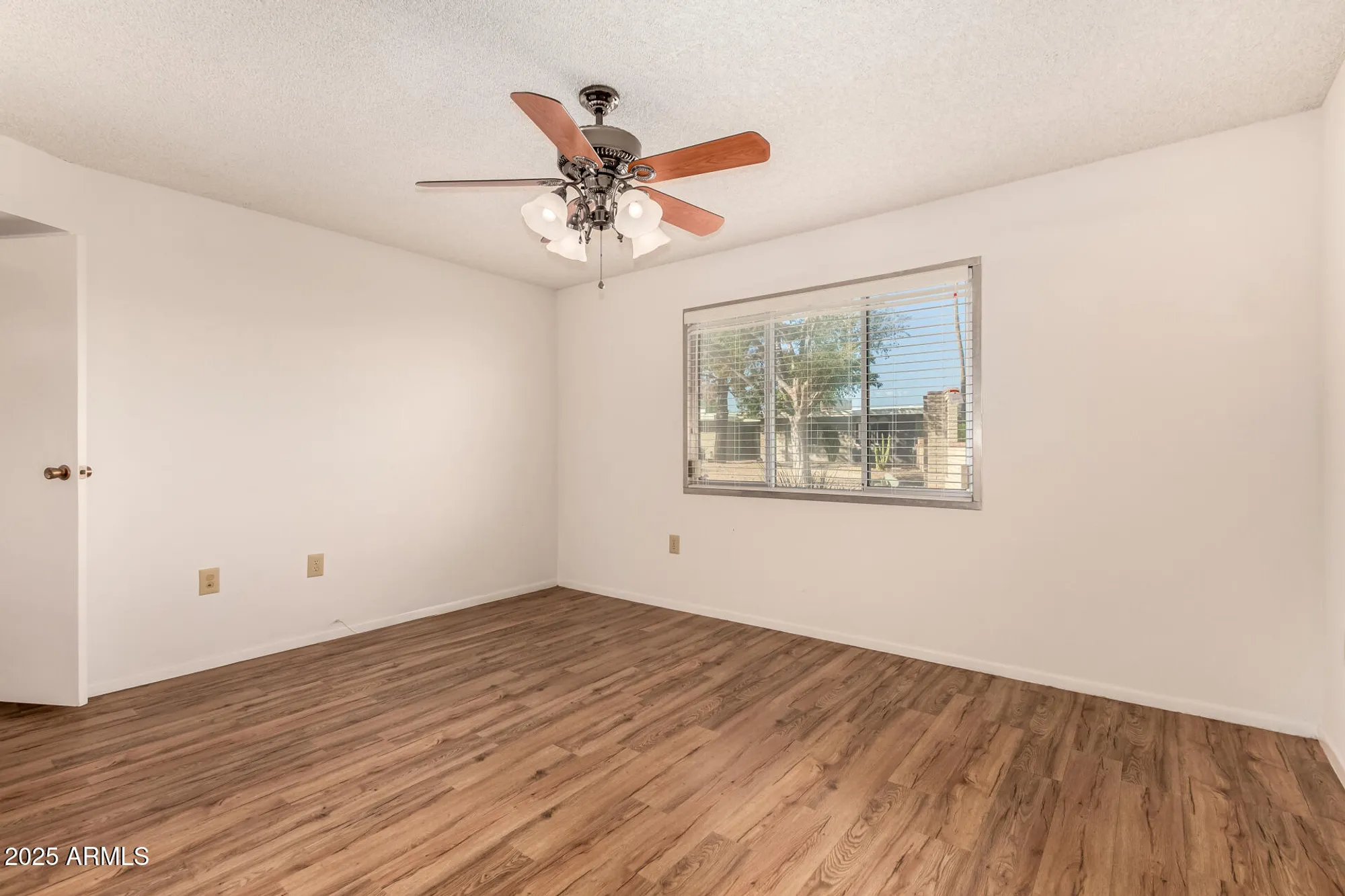 Property Slideshow image 16 of 43 | 16802 n boswell blvd, Sun City, AZ, 85351