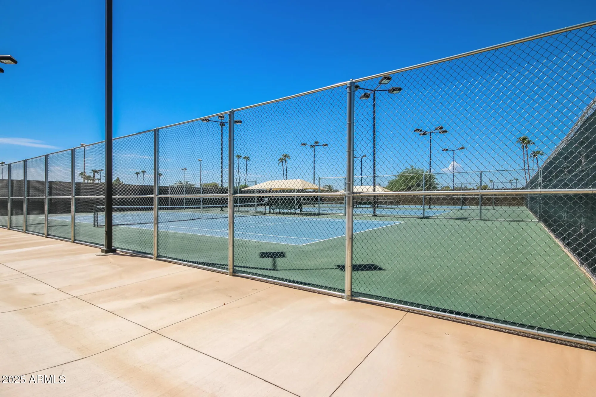 Property Slideshow image 33 of 43 | 16802 n boswell blvd, Sun City, AZ, 85351