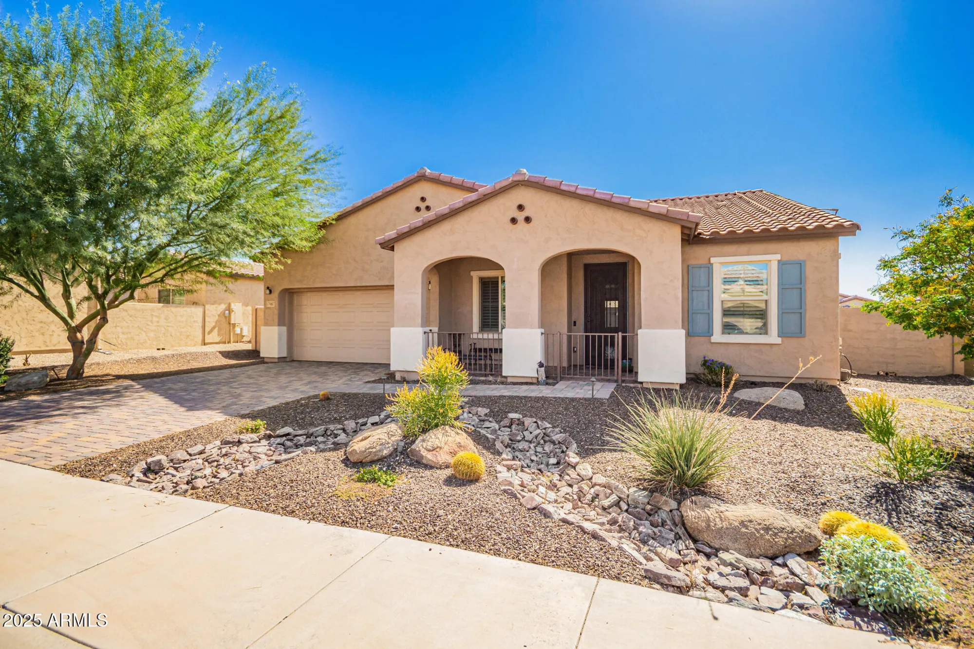 Property Slideshow image 1 of 38 | 17987 w redwood ln, Goodyear, AZ, 85338