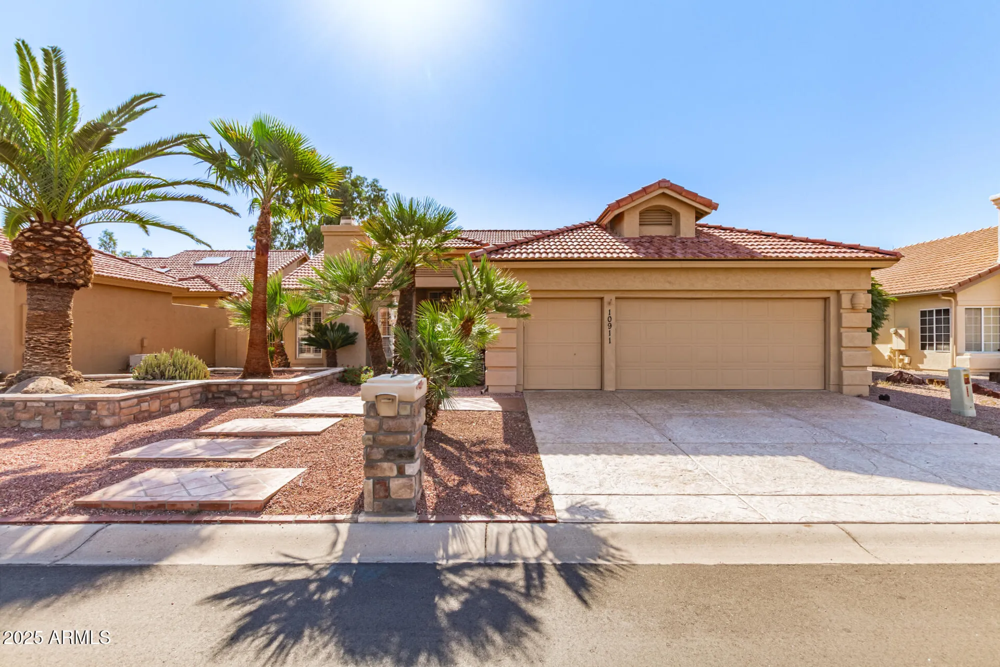 Property Slideshow image 2 of 50 | 10911 e san tan blvd, Sun Lakes, AZ, 85248