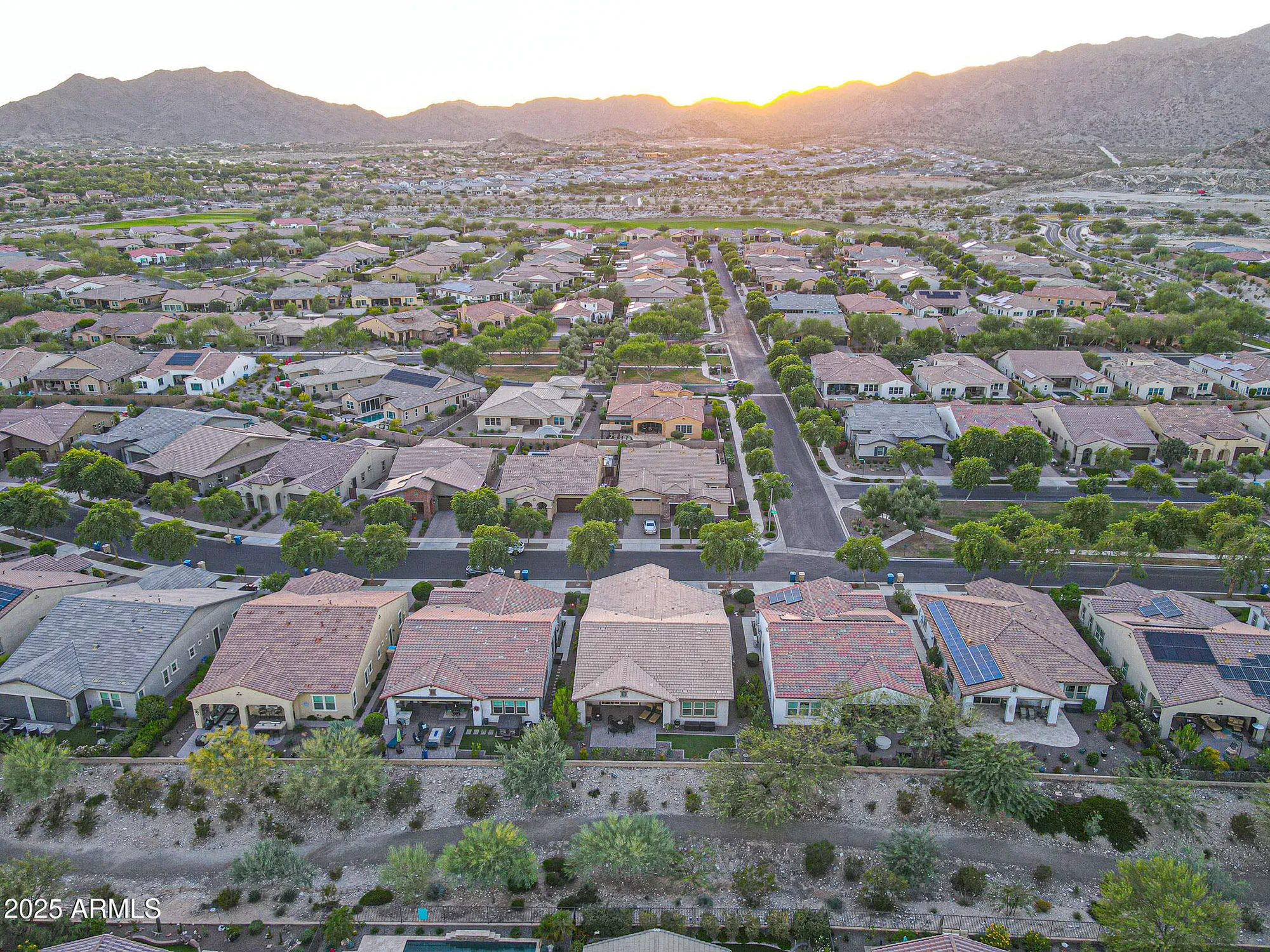 Property Slideshow image 51 of 76 | 4897 n 207th ln, Buckeye, AZ, 85396