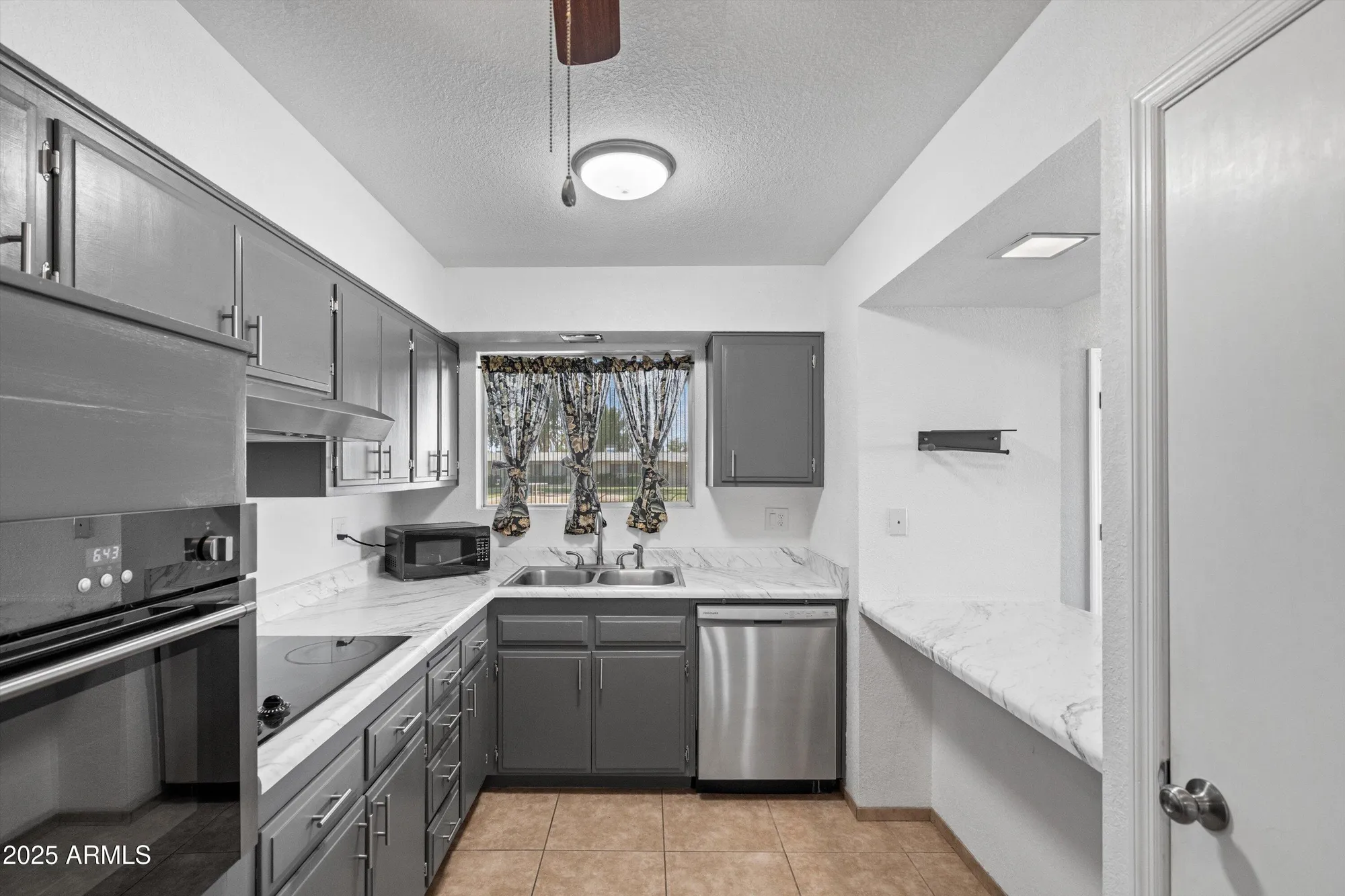 Property Slideshow image 9 of 23 | 10345 w peoria ave, Sun City, AZ, 85351