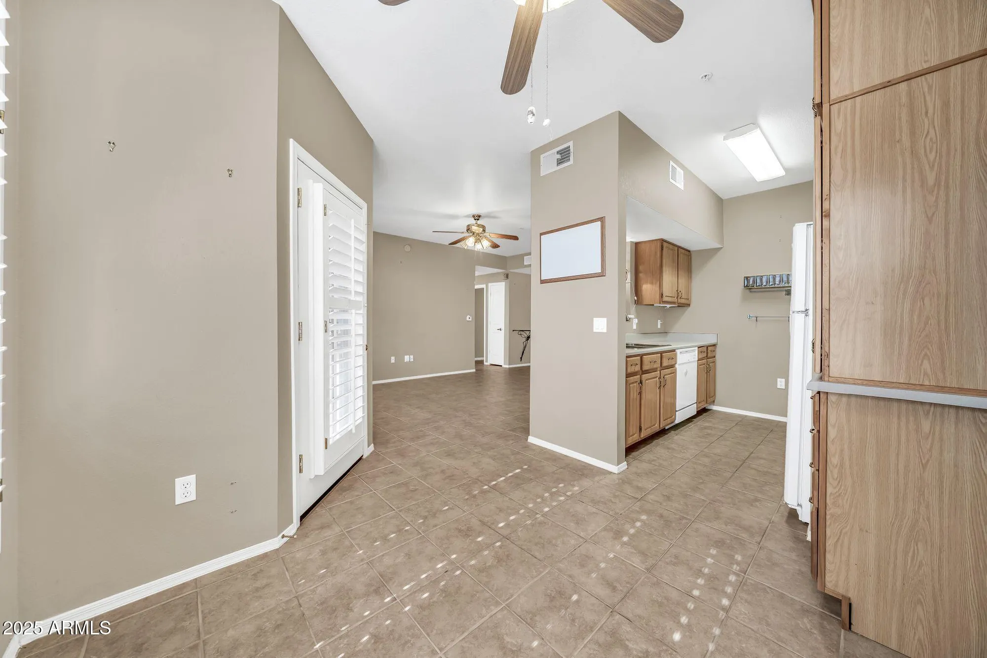 Property Slideshow image 8 of 28 | 14950 w mountain view blvd 7104, Surprise, AZ, 85374