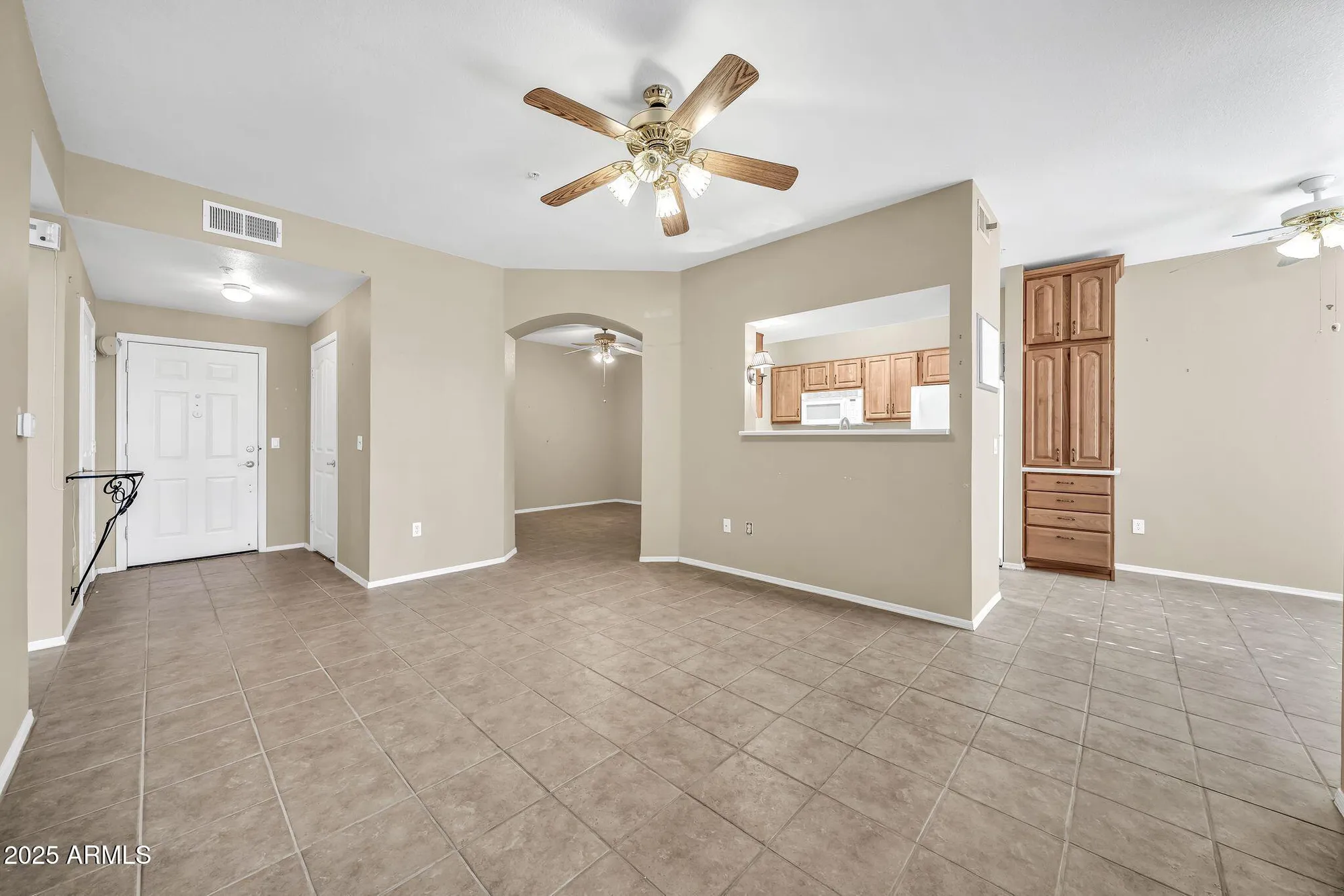 Property Slideshow image 6 of 28 | 14950 w mountain view blvd 7104, Surprise, AZ, 85374