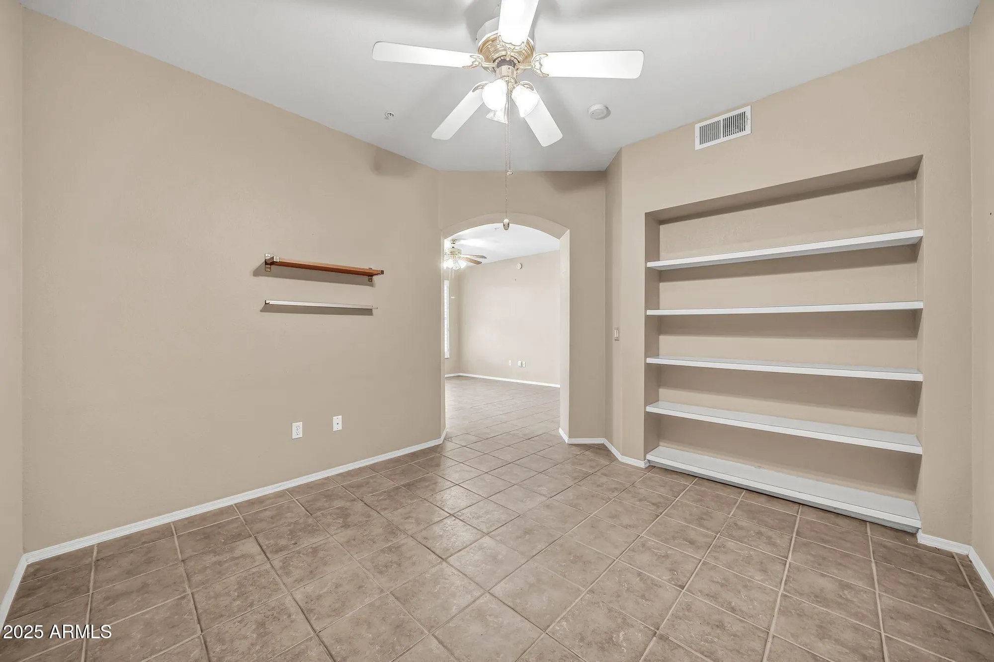 Property Slideshow image 20 of 28 | 14950 w mountain view blvd 7104, Surprise, AZ, 85374