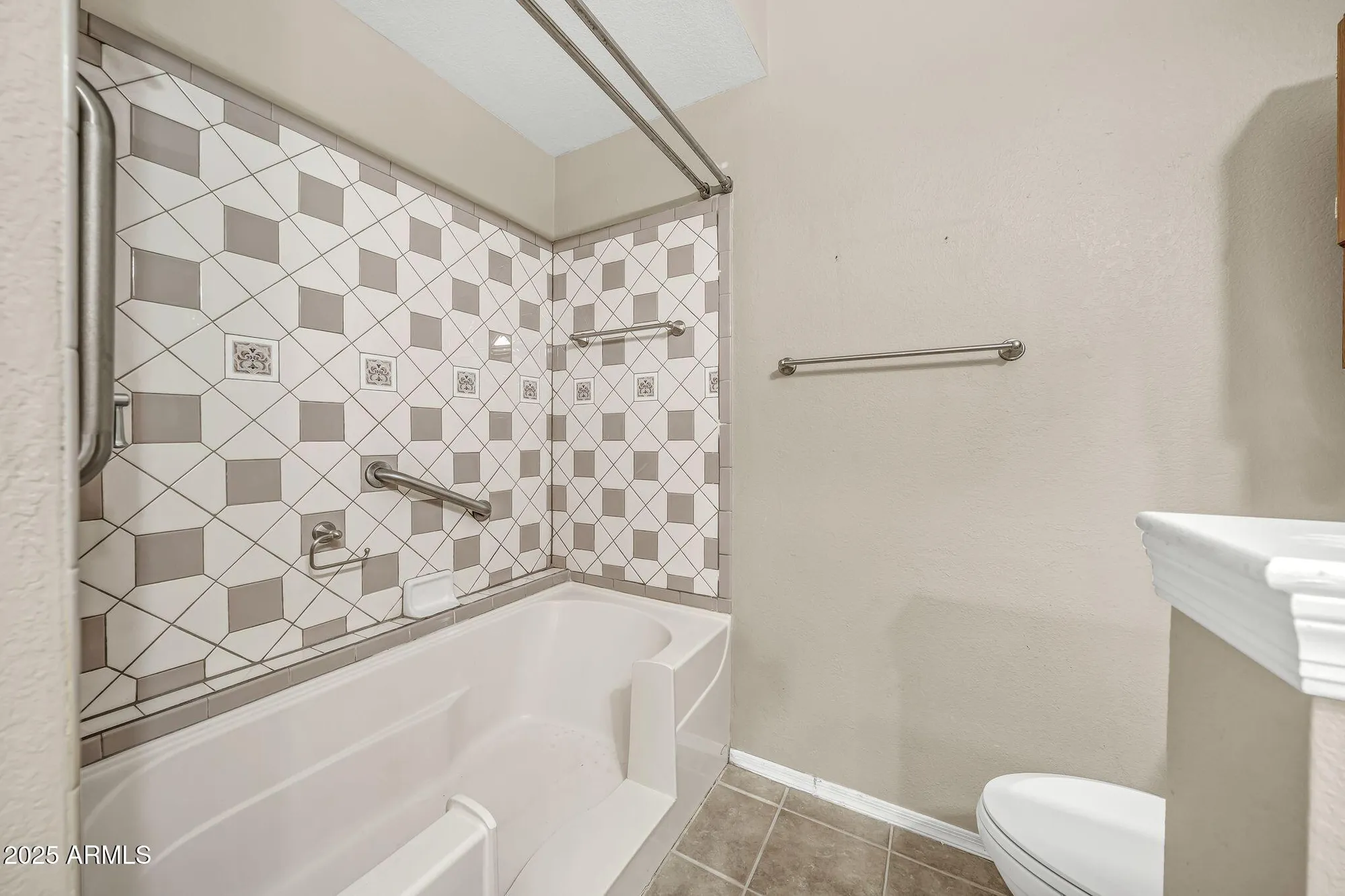 Property Slideshow image 16 of 28 | 14950 w mountain view blvd 7104, Surprise, AZ, 85374