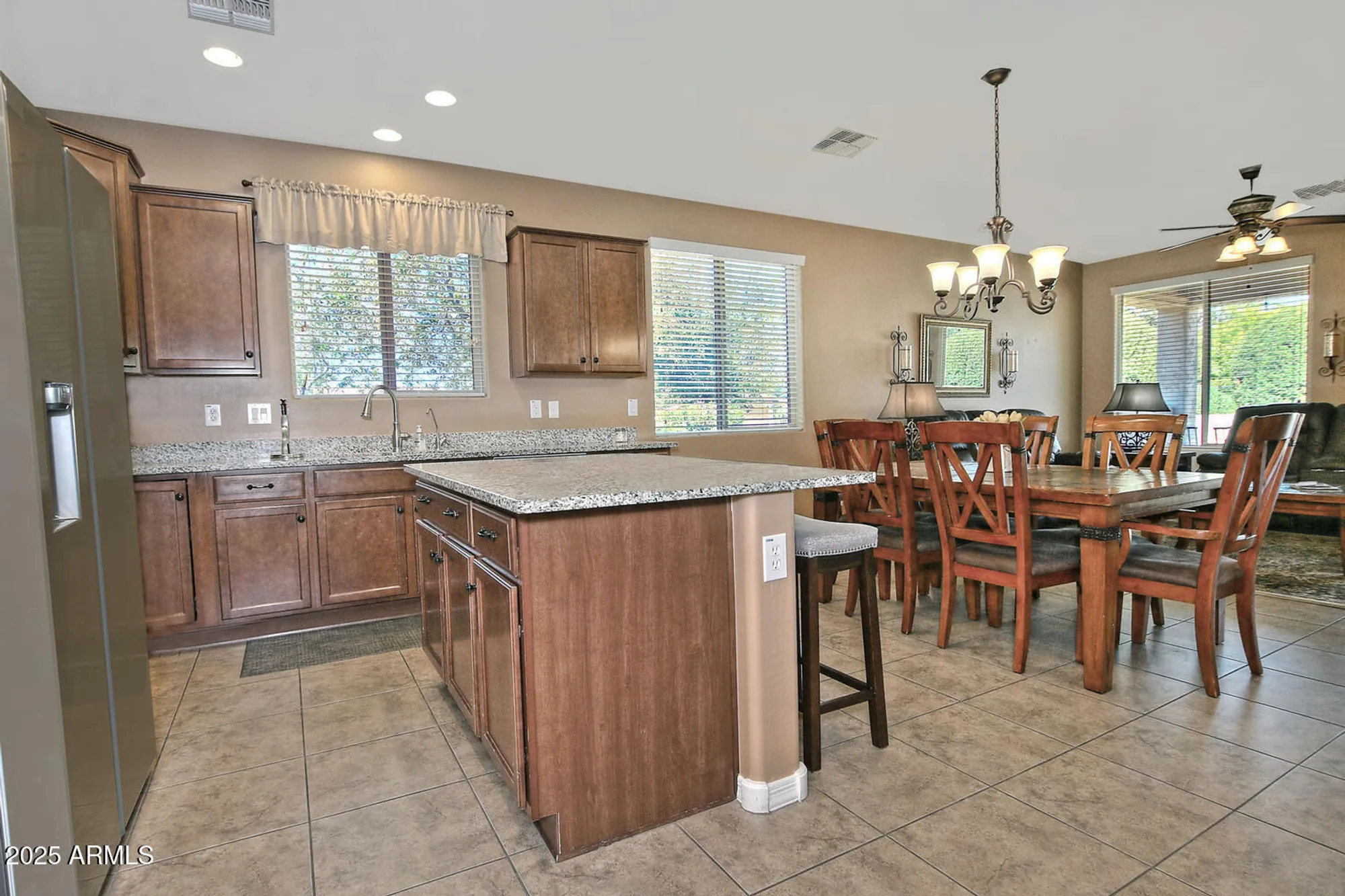 Property Slideshow image 11 of 89 | 7382 w silver spring way, Florence, AZ, 85132