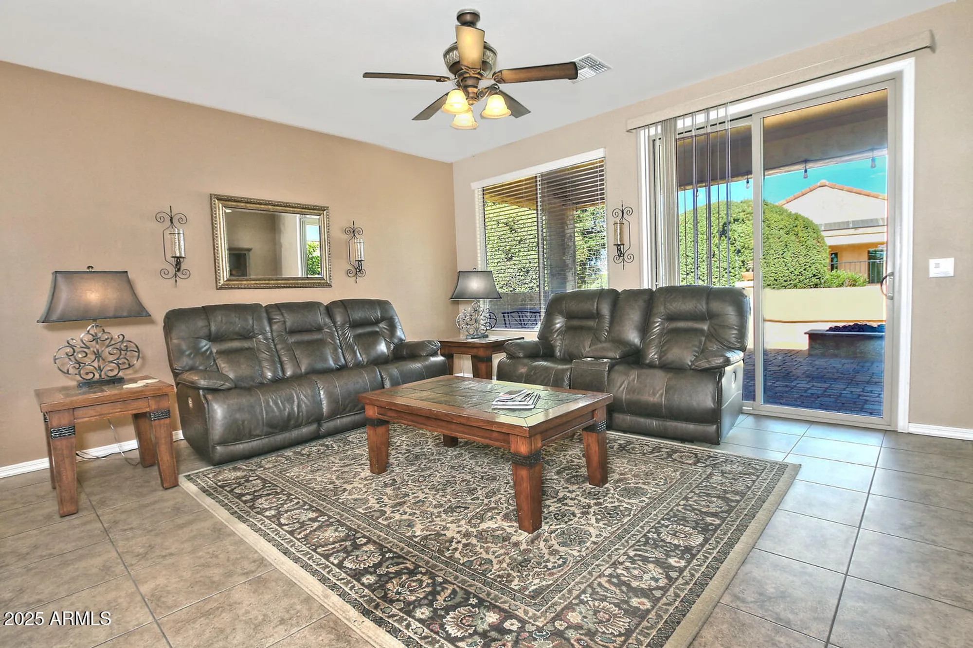 Property Slideshow image 17 of 89 | 7382 w silver spring way, Florence, AZ, 85132