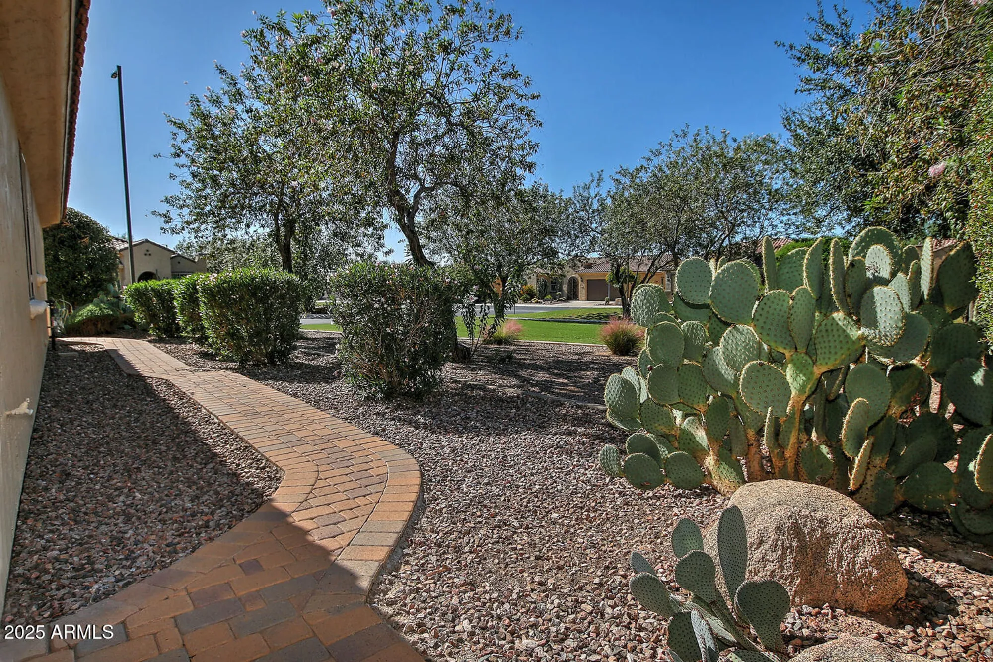 Property Slideshow image 23 of 89 | 7382 w silver spring way, Florence, AZ, 85132