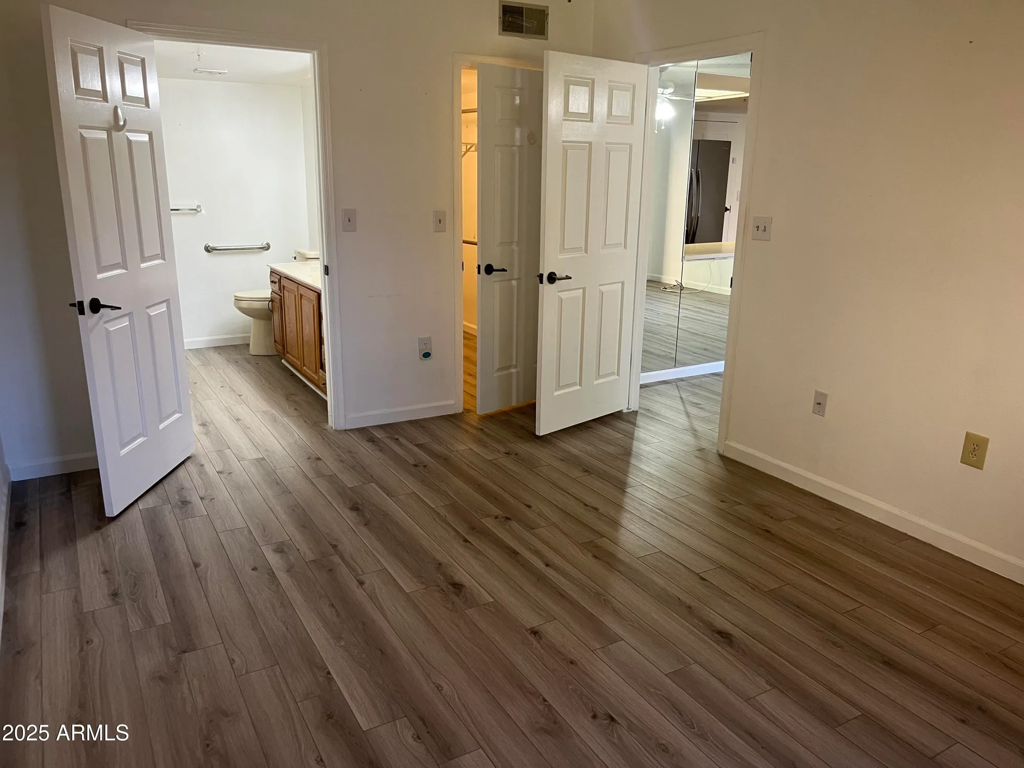 Property Slideshow image 16 of 23 | 10330 w thunderbird blvd c102, Sun City, AZ, 85351