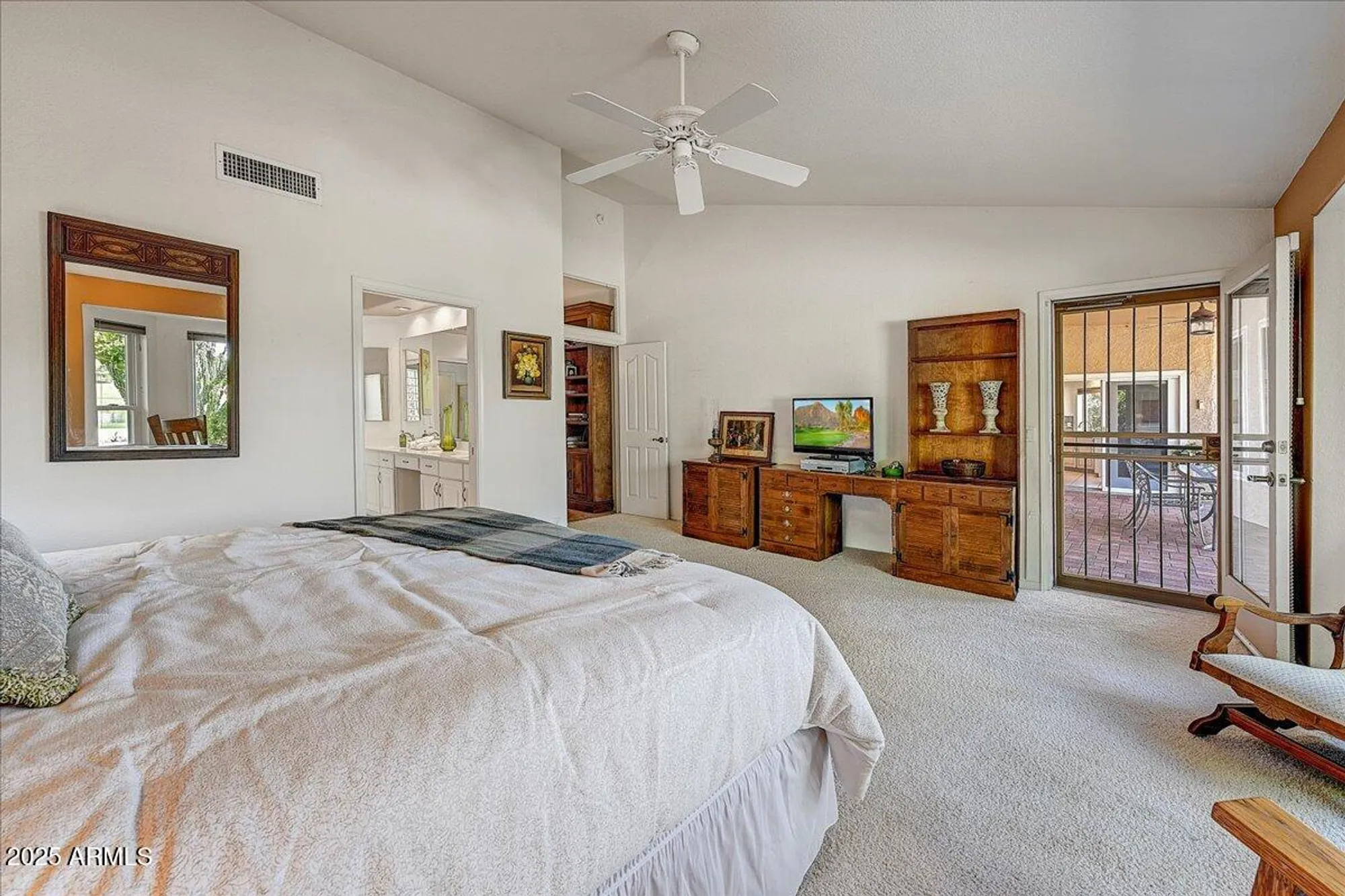 Property Slideshow image 18 of 42 | 8502 w topeka dr, Peoria, AZ, 85382