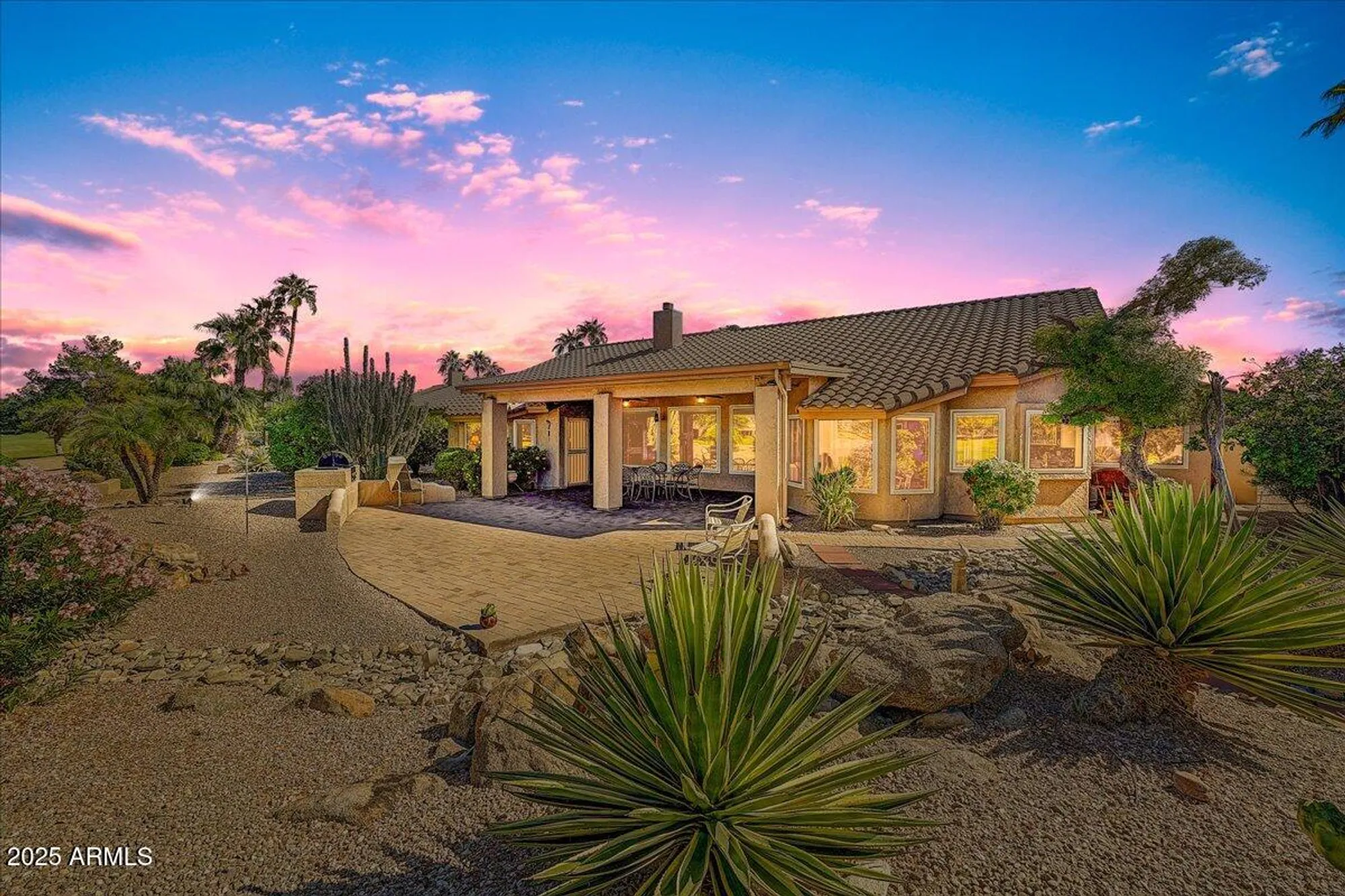Property Slideshow image 31 of 42 | 8502 w topeka dr, Peoria, AZ, 85382