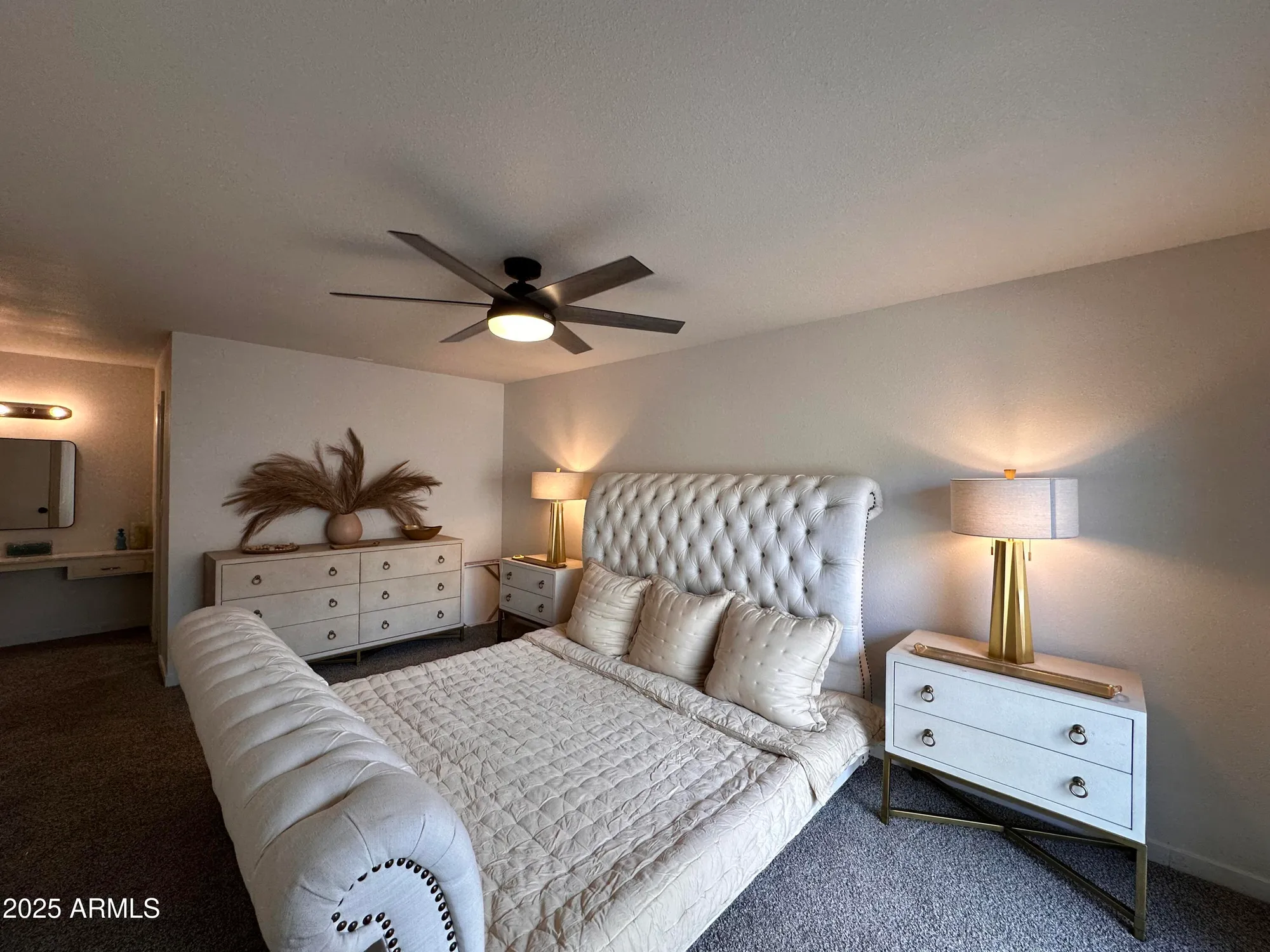 Property Slideshow image 19 of 27 | 13636 n del webb blvd, Sun City, AZ, 85351