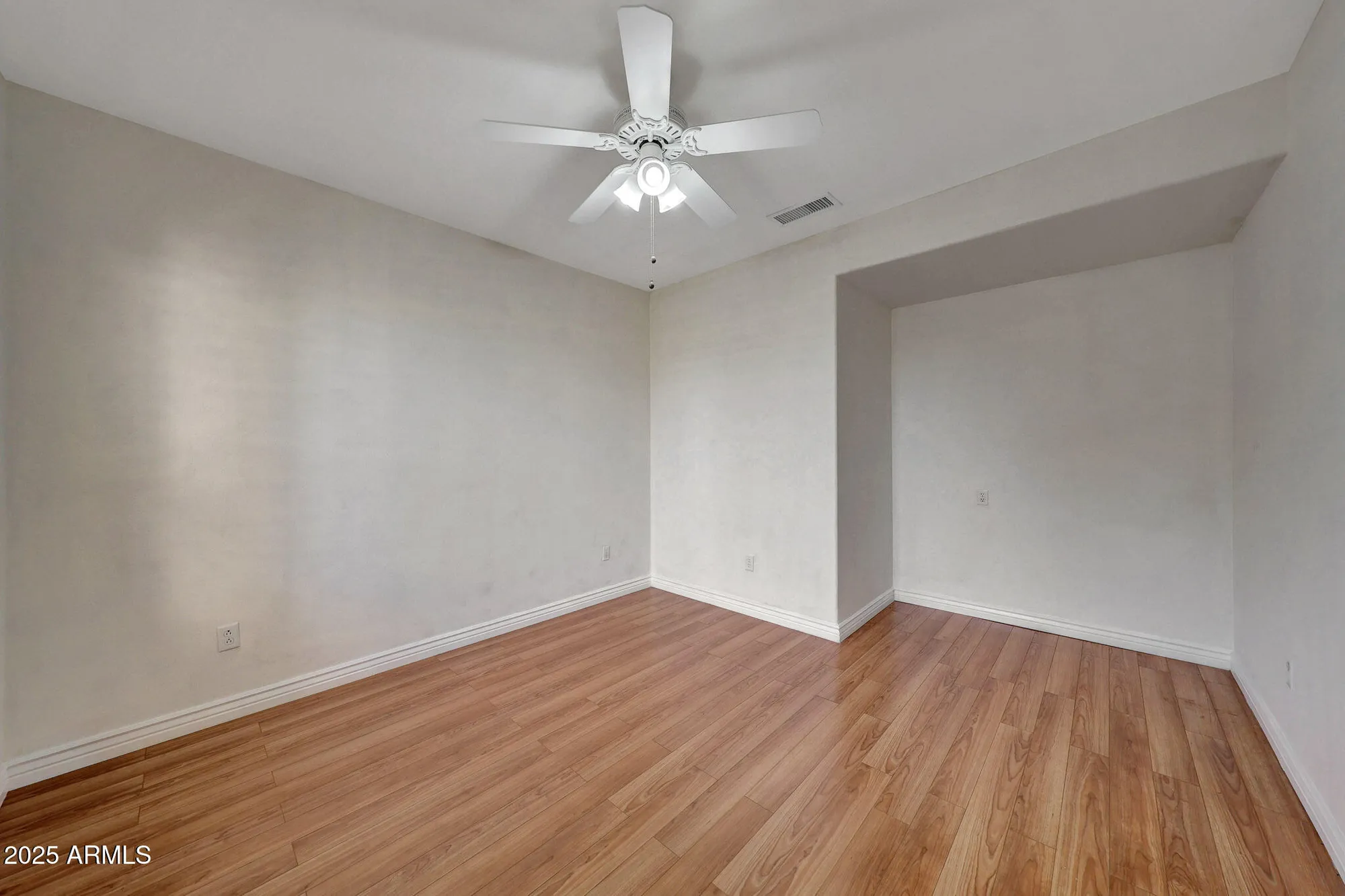 Property Slideshow image 10 of 53 | 19970 n window rock dr, Surprise, AZ, 85374
