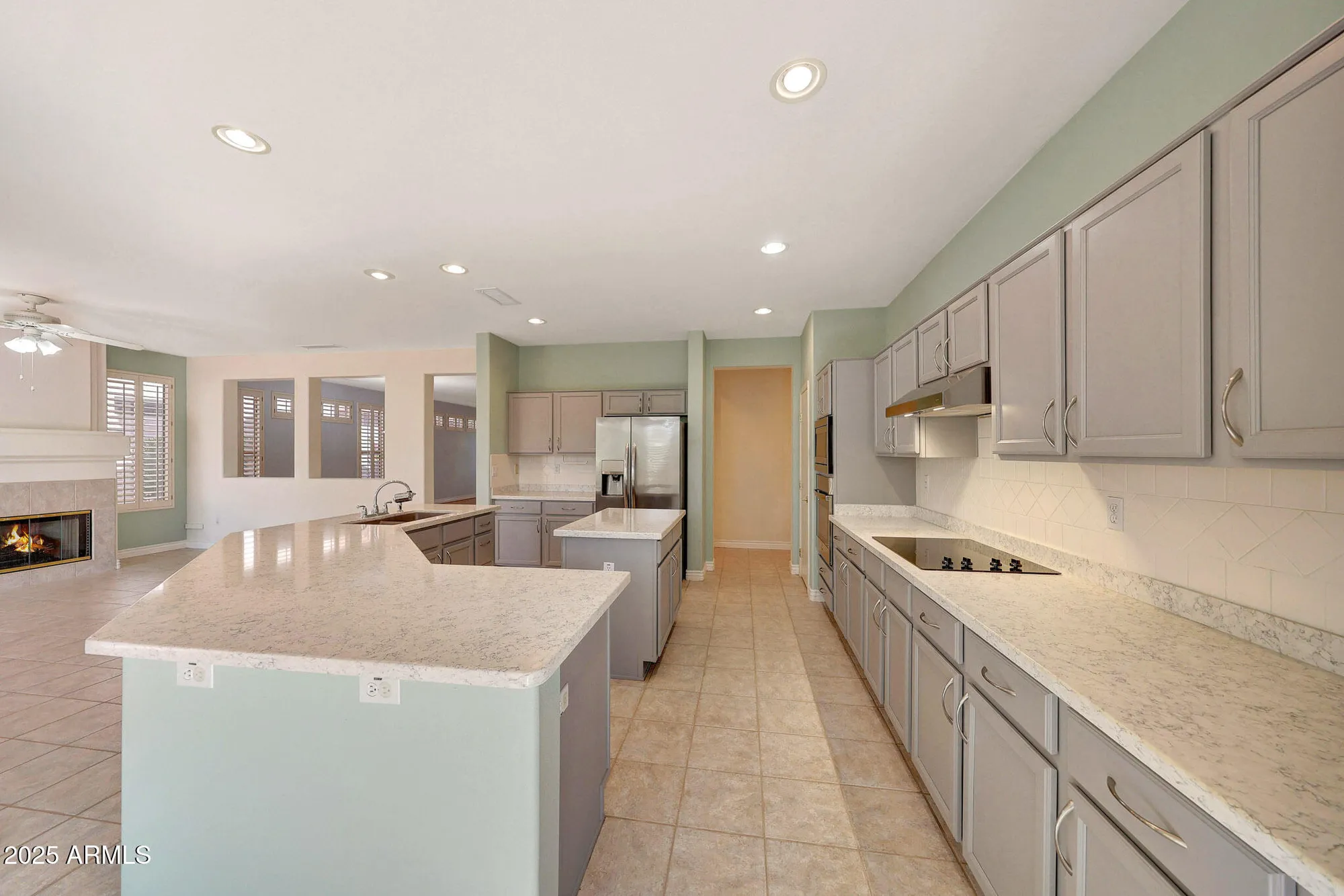 Property Slideshow image 21 of 53 | 19970 n window rock dr, Surprise, AZ, 85374