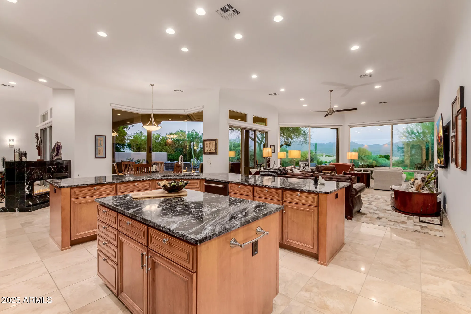 Property Slideshow image 20 of 69 | 27609 n desierto dr, Rio Verde, AZ, 85263