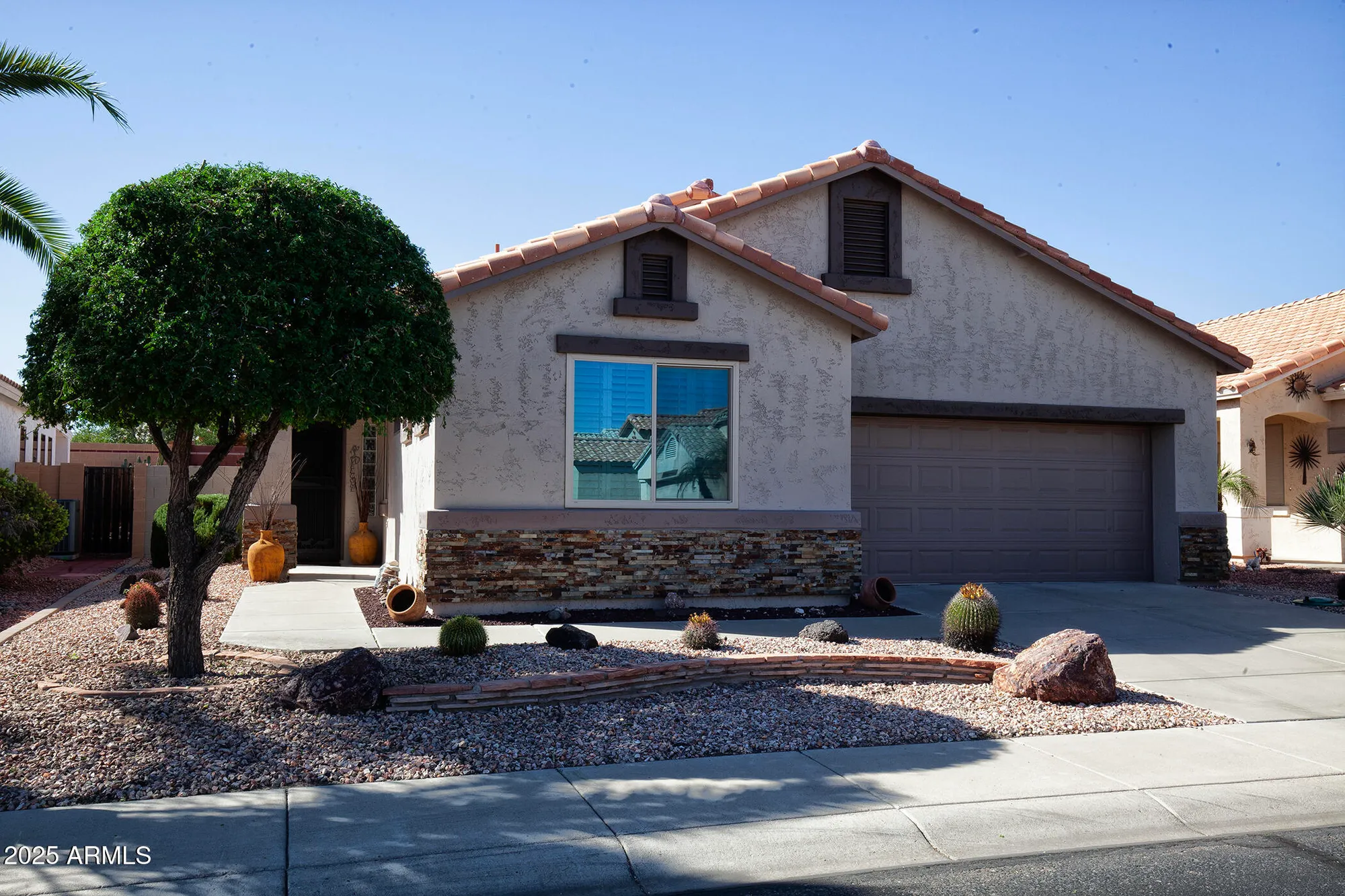 Property Slideshow image 6 of 60 | 17738 n phoenician dr, Surprise, AZ, 85374