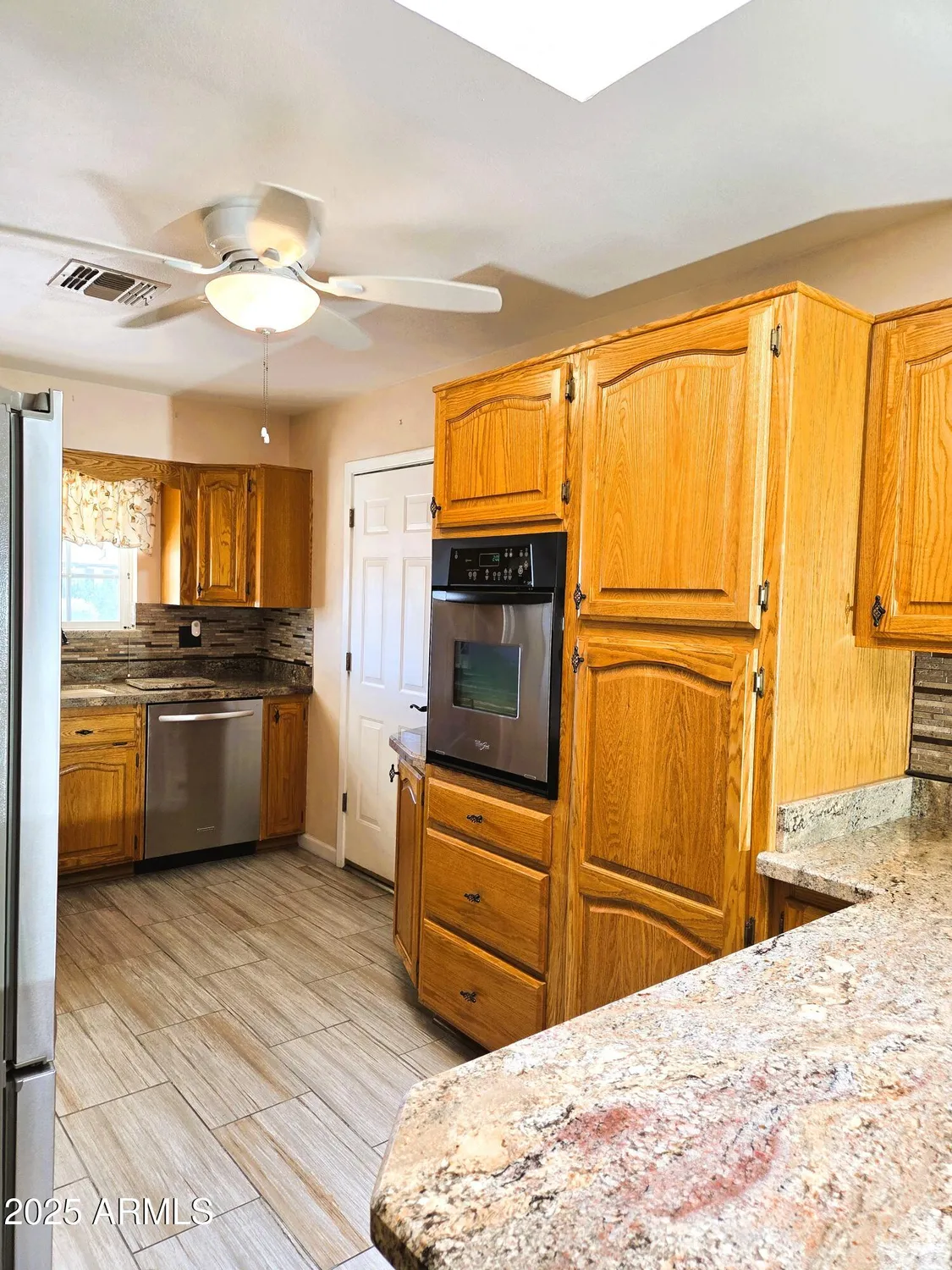 Property Slideshow image 7 of 52 | 10010 w deanne dr, Sun City, AZ, 85351