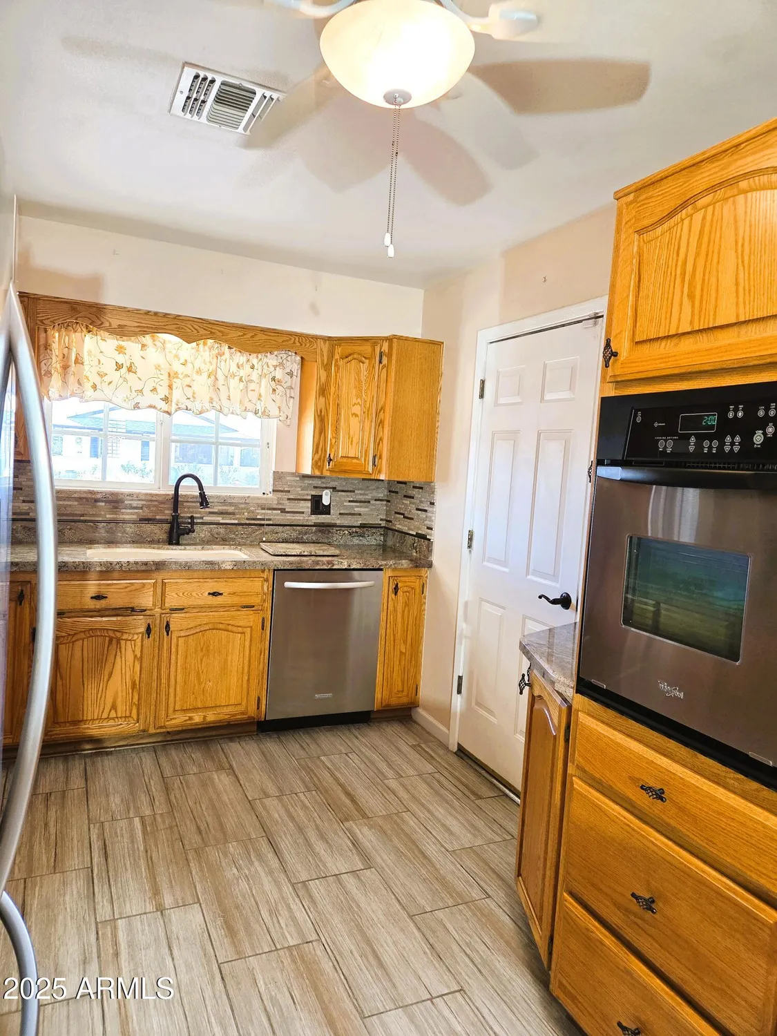 Property Slideshow image 8 of 52 | 10010 w deanne dr, Sun City, AZ, 85351