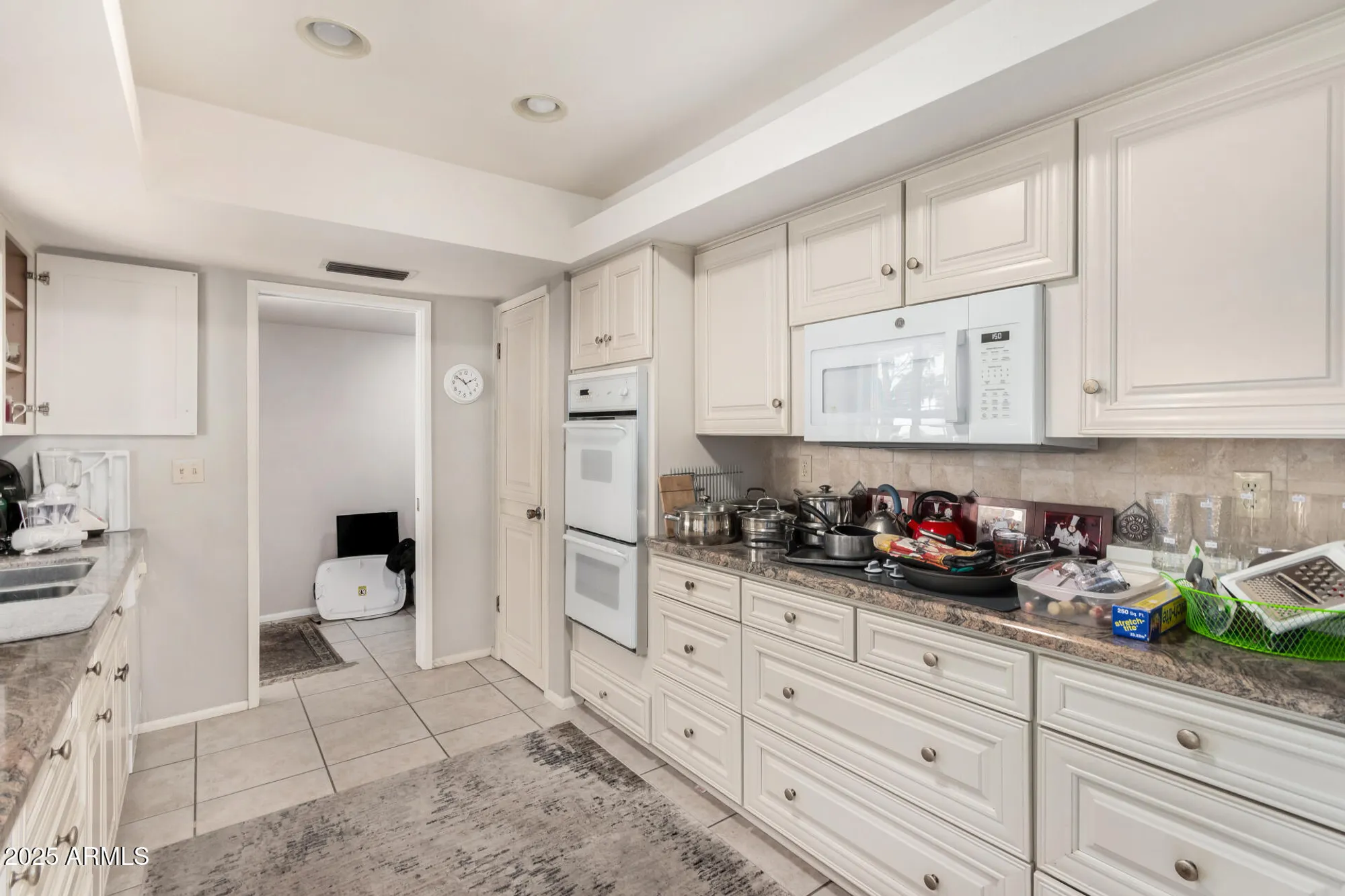 Property Slideshow image 12 of 27 | 10012 w bolivar dr, Sun City, AZ, 85351