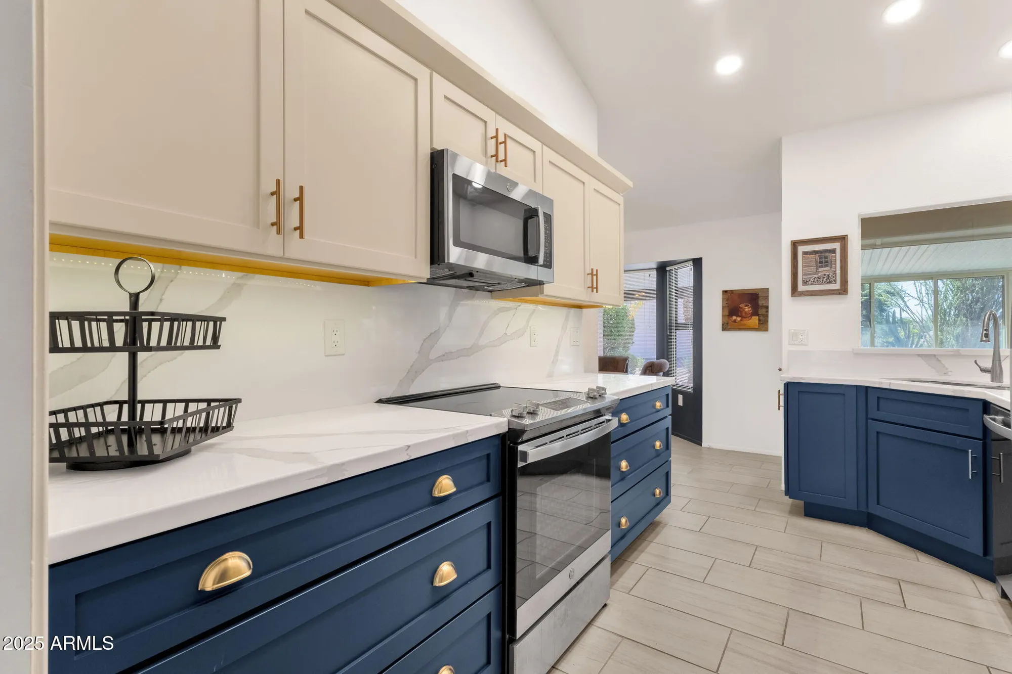 Property Slideshow image 7 of 21 | 14627 w trading post dr, Sun City West, AZ, 85375