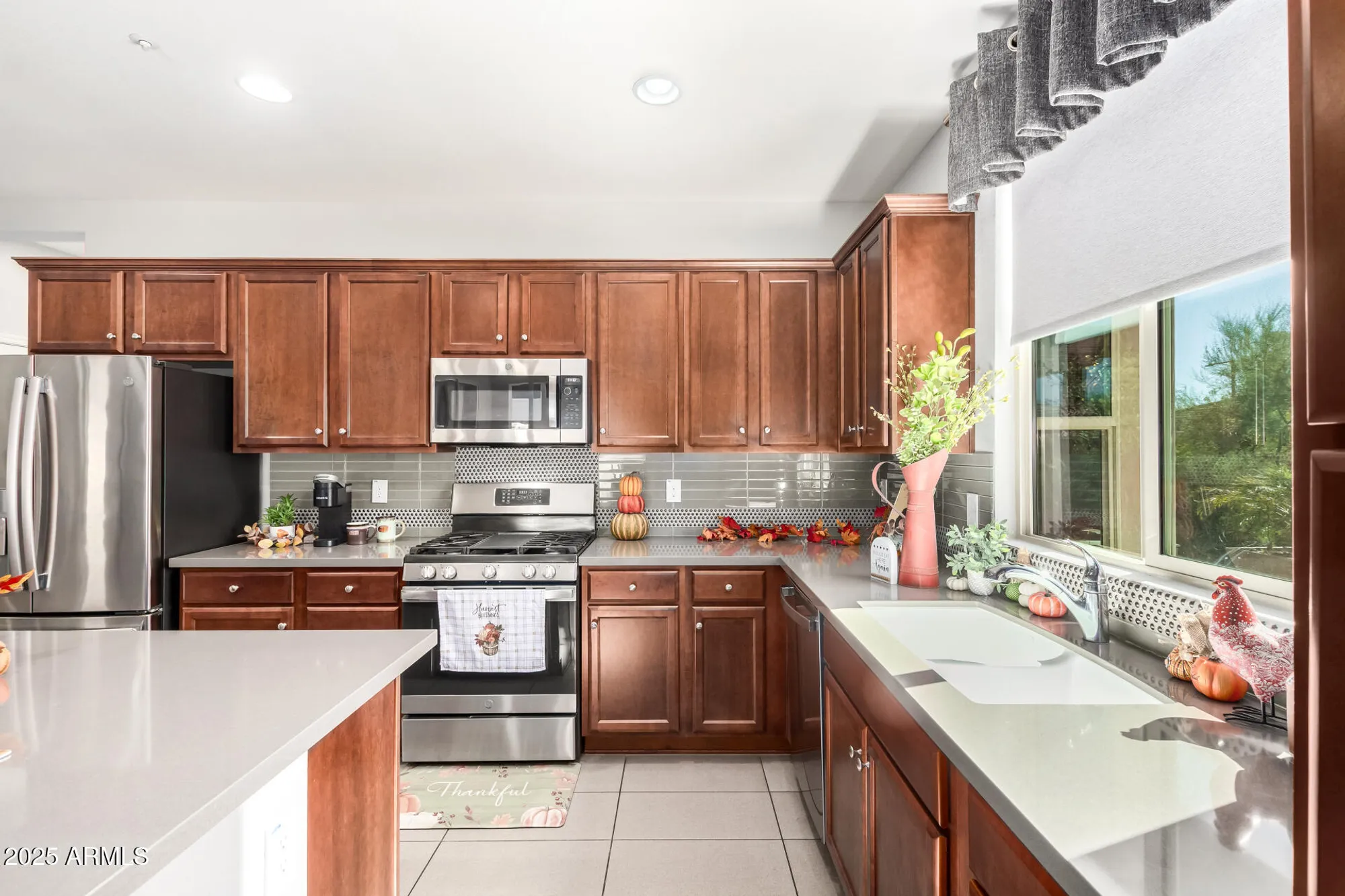 Property Slideshow image 16 of 57 | 13179 w steed ridge rd, Peoria, AZ, 85383