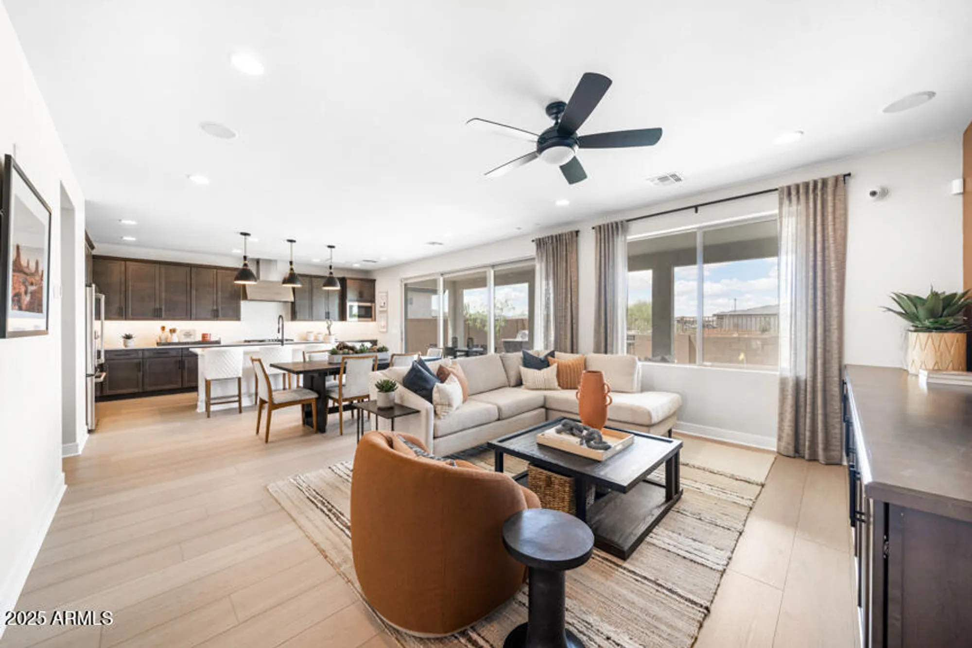 Property Slideshow image 8 of 41 | 39658 n trajen pl, Queen Creek, AZ, 85140