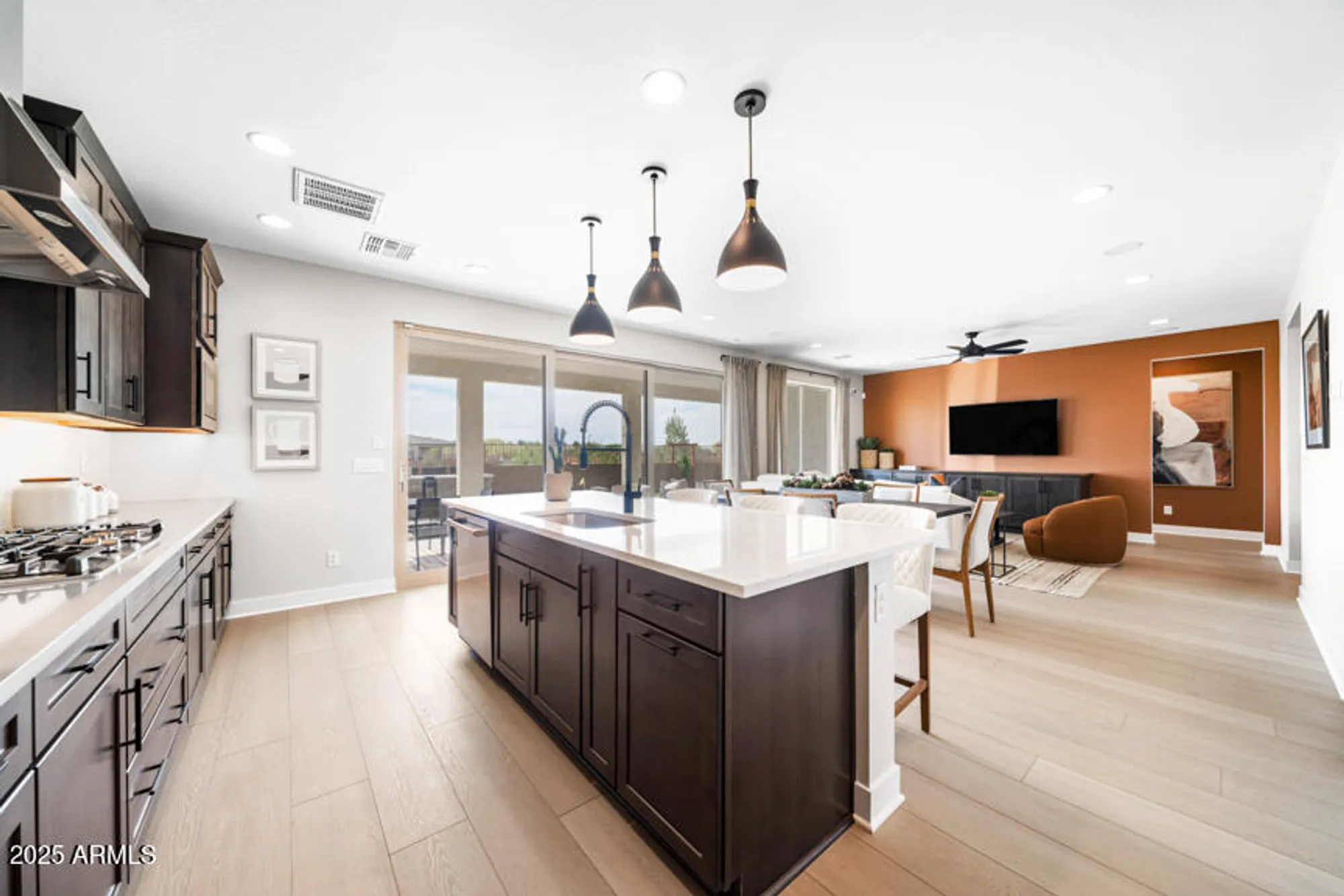 Property Slideshow image 17 of 41 | 39658 n trajen pl, Queen Creek, AZ, 85140