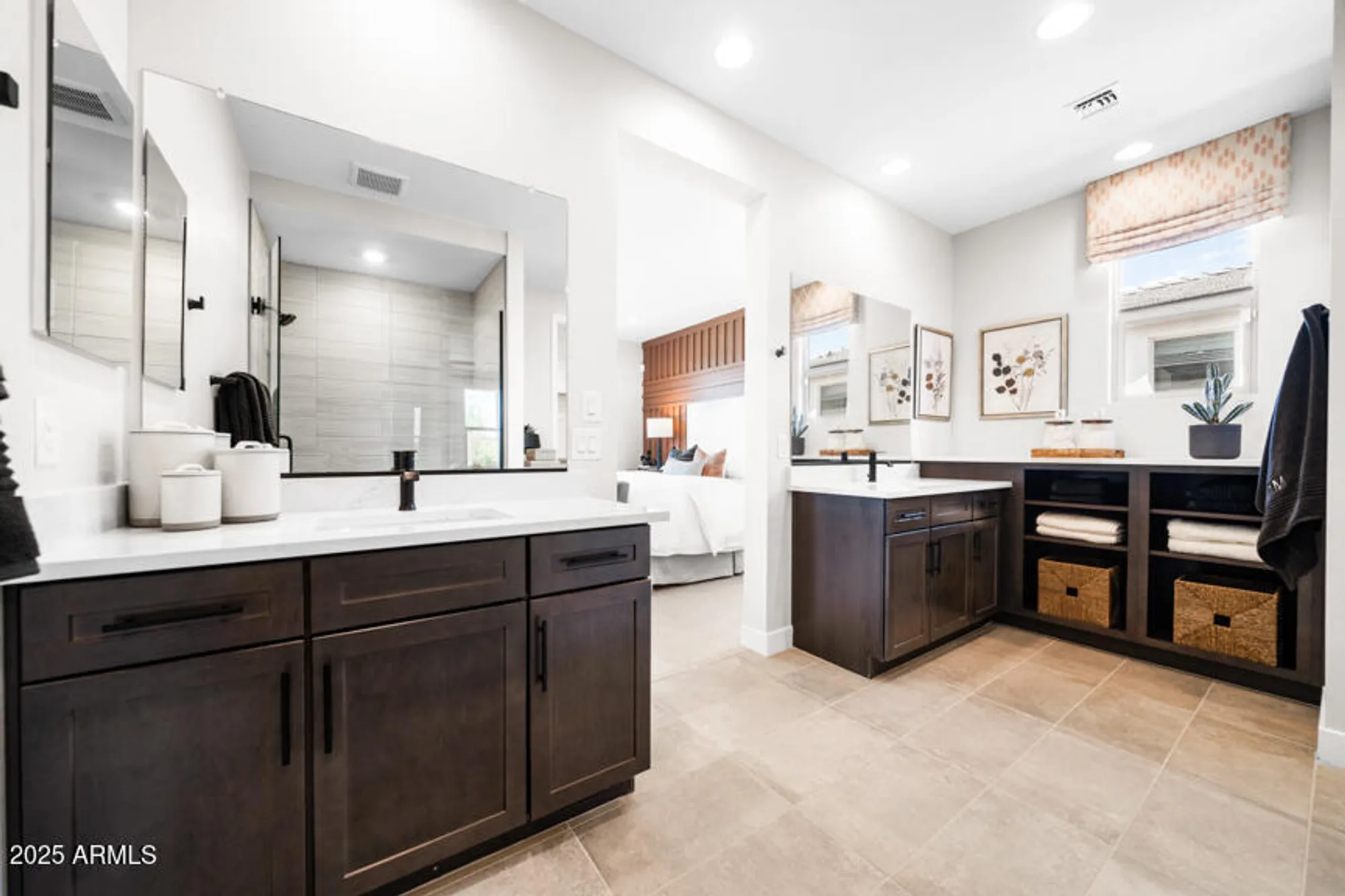 Property Slideshow image 21 of 41 | 39658 n trajen pl, Queen Creek, AZ, 85140