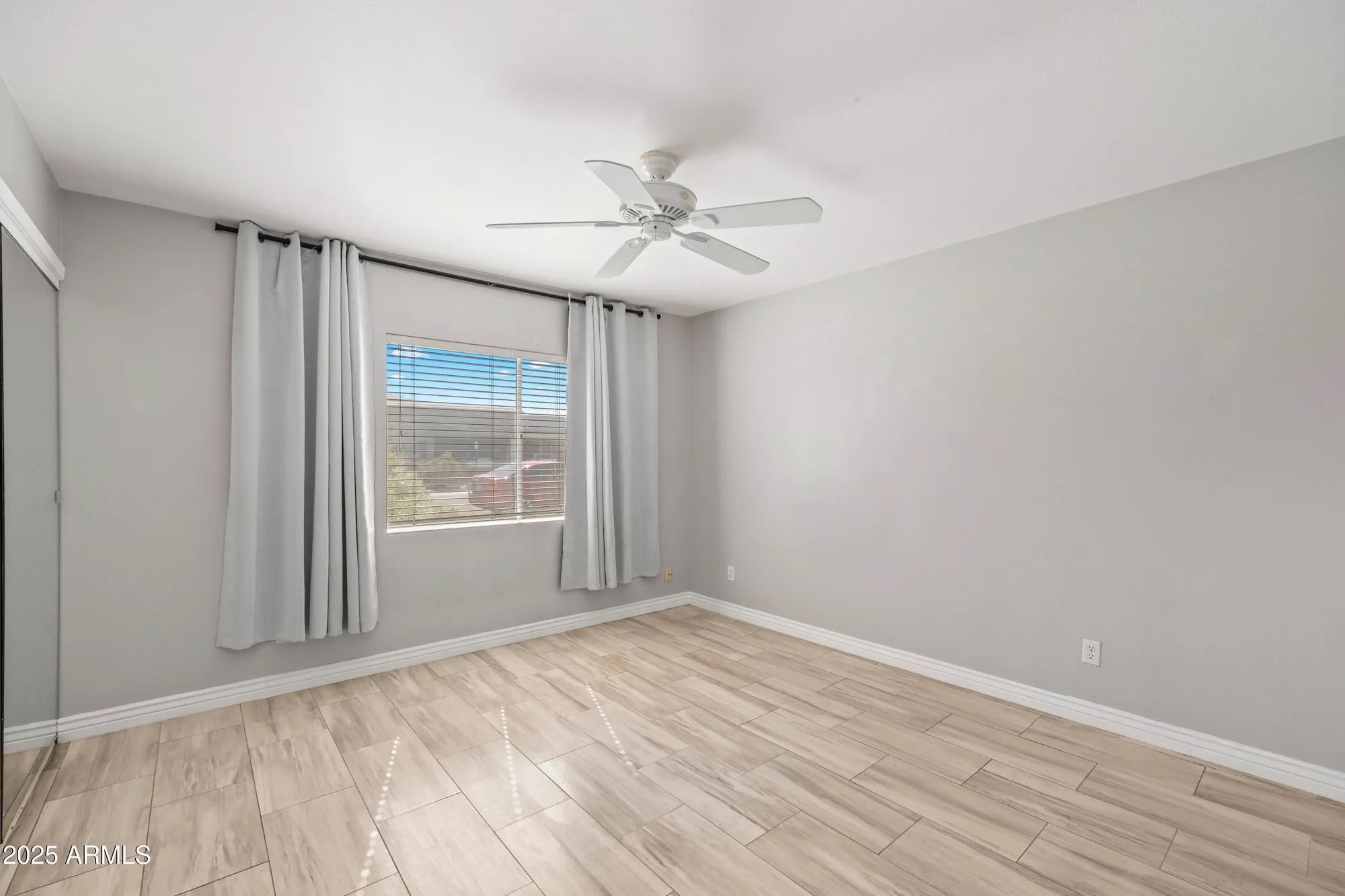 Property Slideshow image 13 of 21 | 7662 e hazelwood st, Scottsdale, AZ, 85251