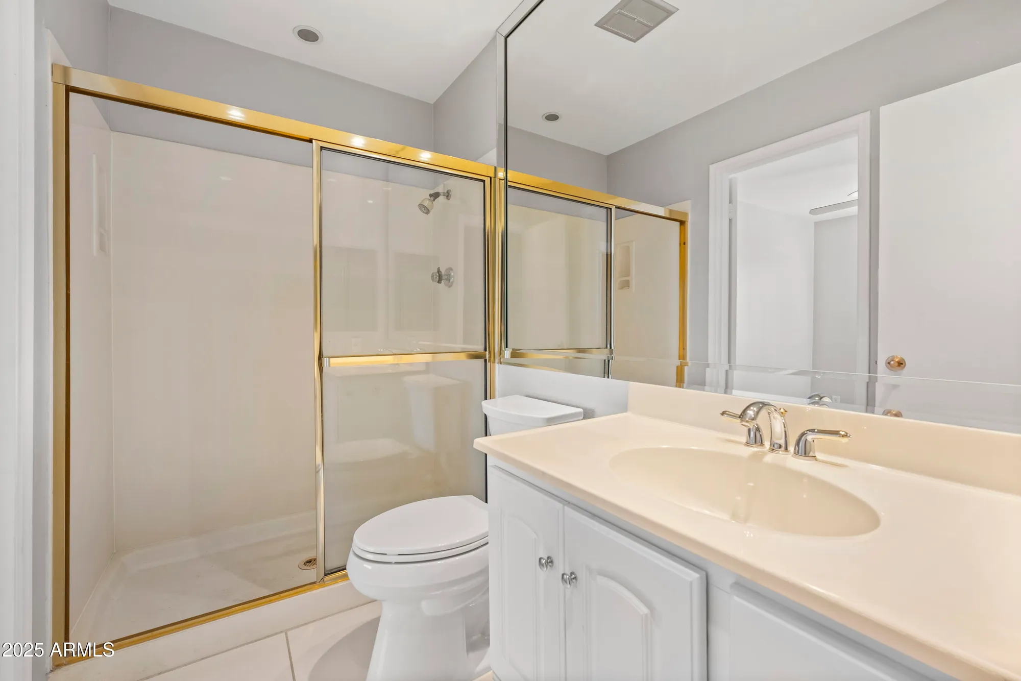 Property Slideshow image 16 of 21 | 7662 e hazelwood st, Scottsdale, AZ, 85251