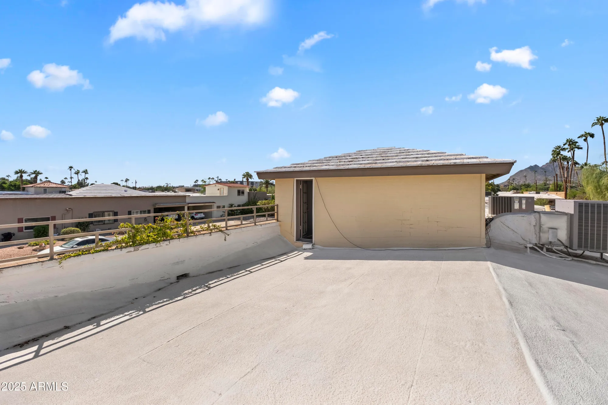 Property Slideshow image 18 of 21 | 7662 e hazelwood st, Scottsdale, AZ, 85251