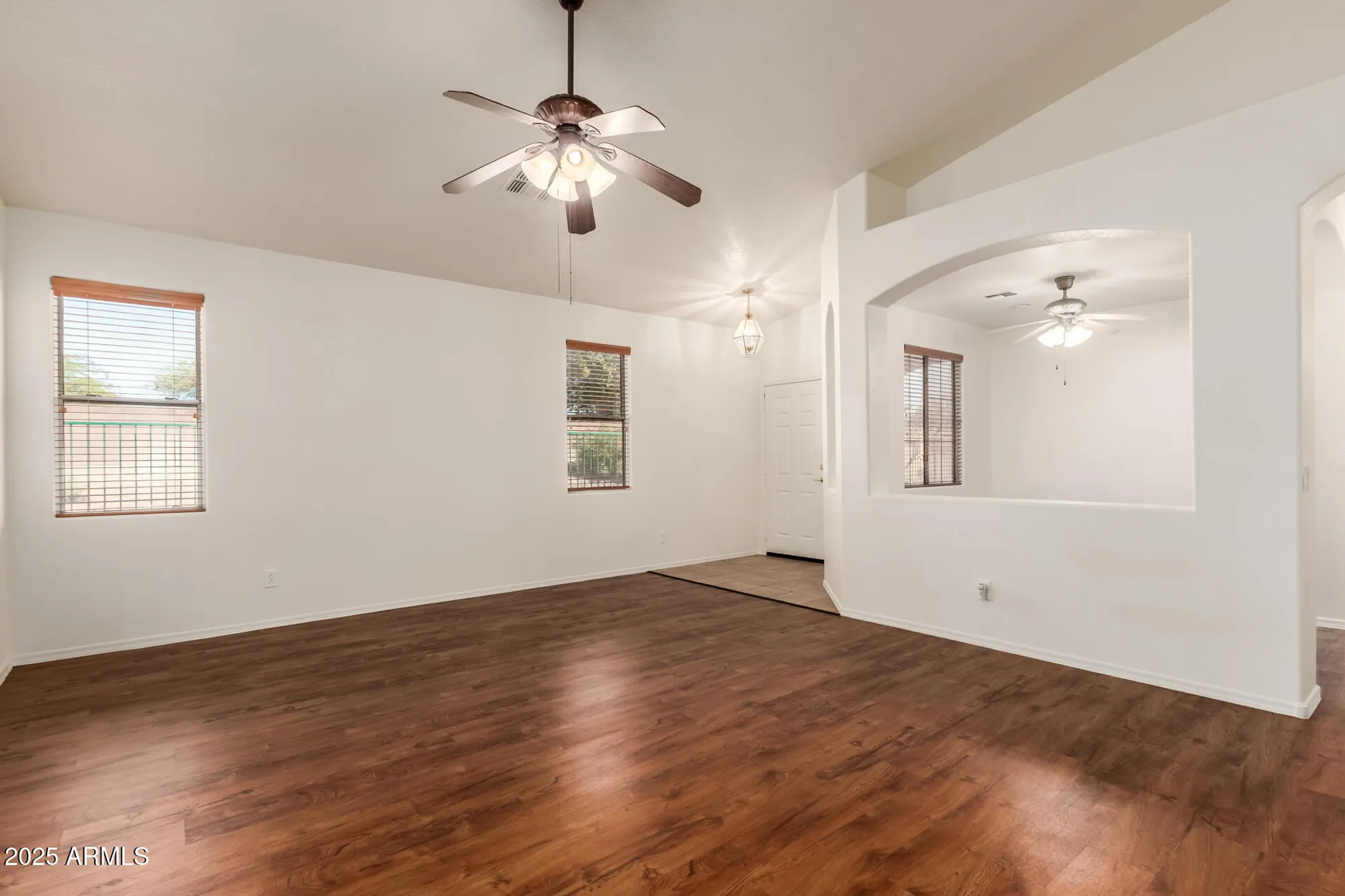 Property Slideshow image 6 of 37 | 18562 n alamo dr, Surprise, AZ, 85374