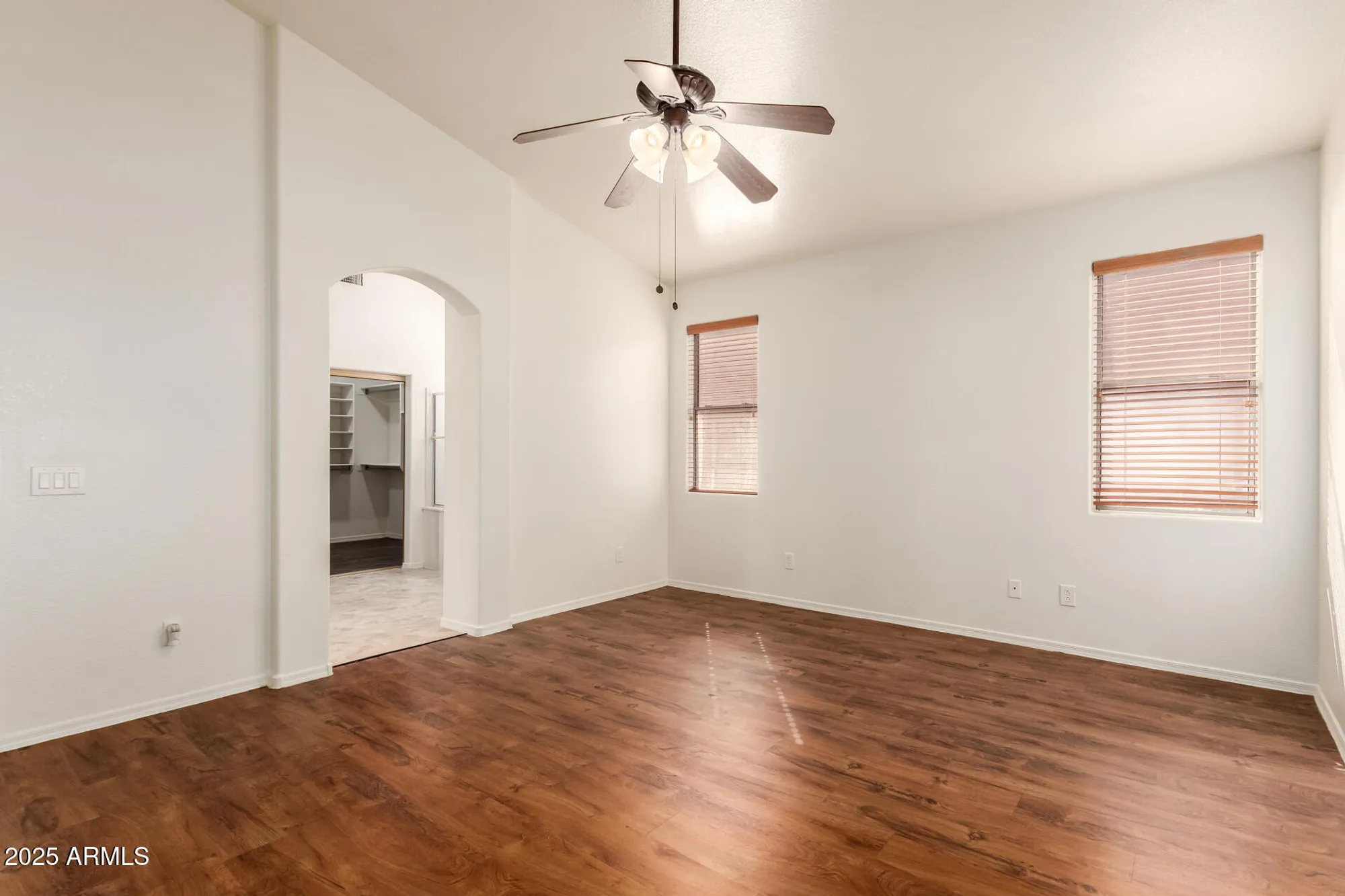 Property Slideshow image 14 of 37 | 18562 n alamo dr, Surprise, AZ, 85374