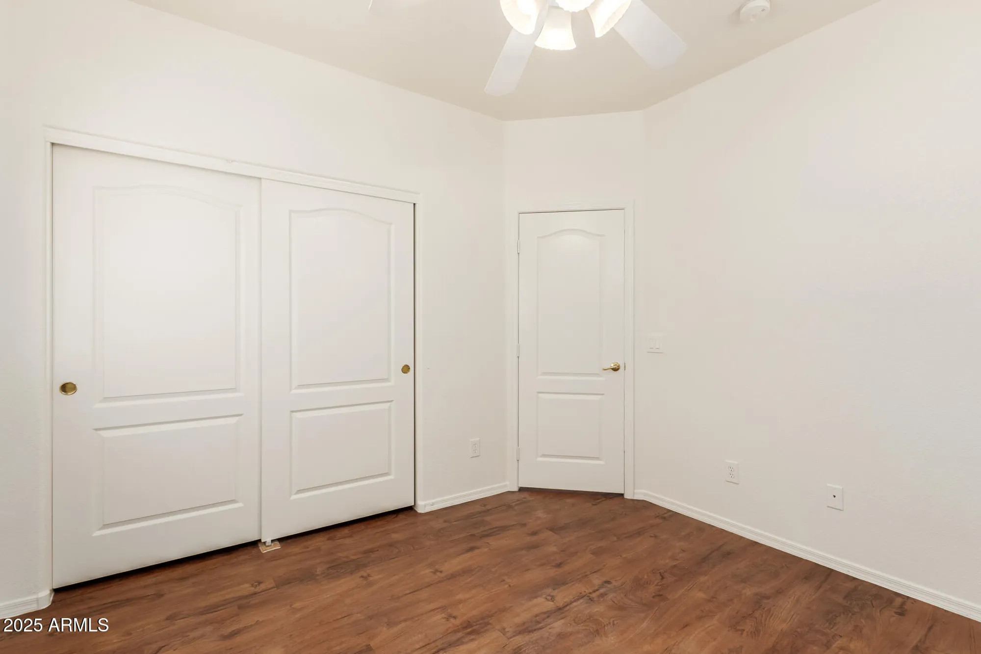 Property Slideshow image 19 of 37 | 18562 n alamo dr, Surprise, AZ, 85374