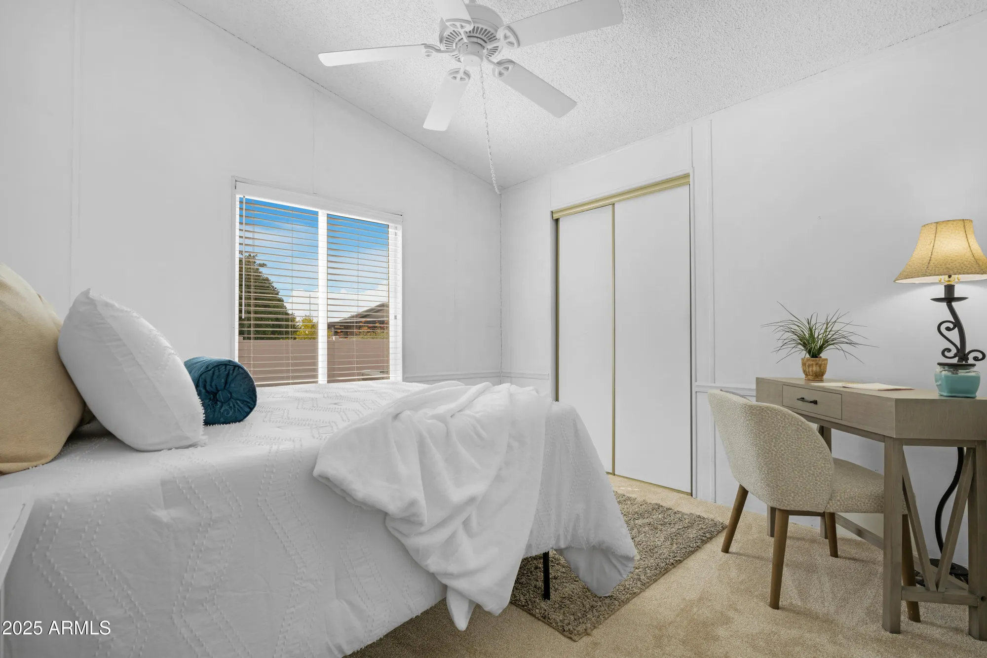 Property Slideshow image 24 of 46 | 9247 e lakeside dr, Sun Lakes, AZ, 85248