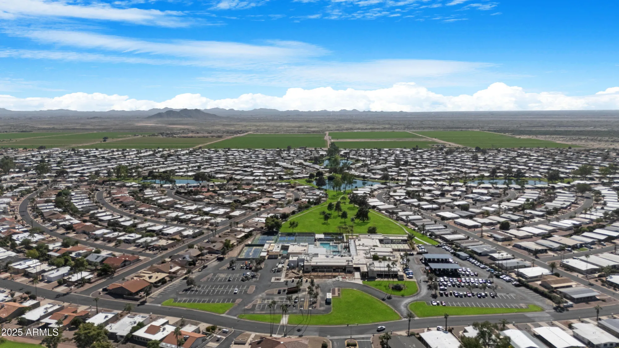 Property Slideshow image 36 of 46 | 9247 e lakeside dr, Sun Lakes, AZ, 85248