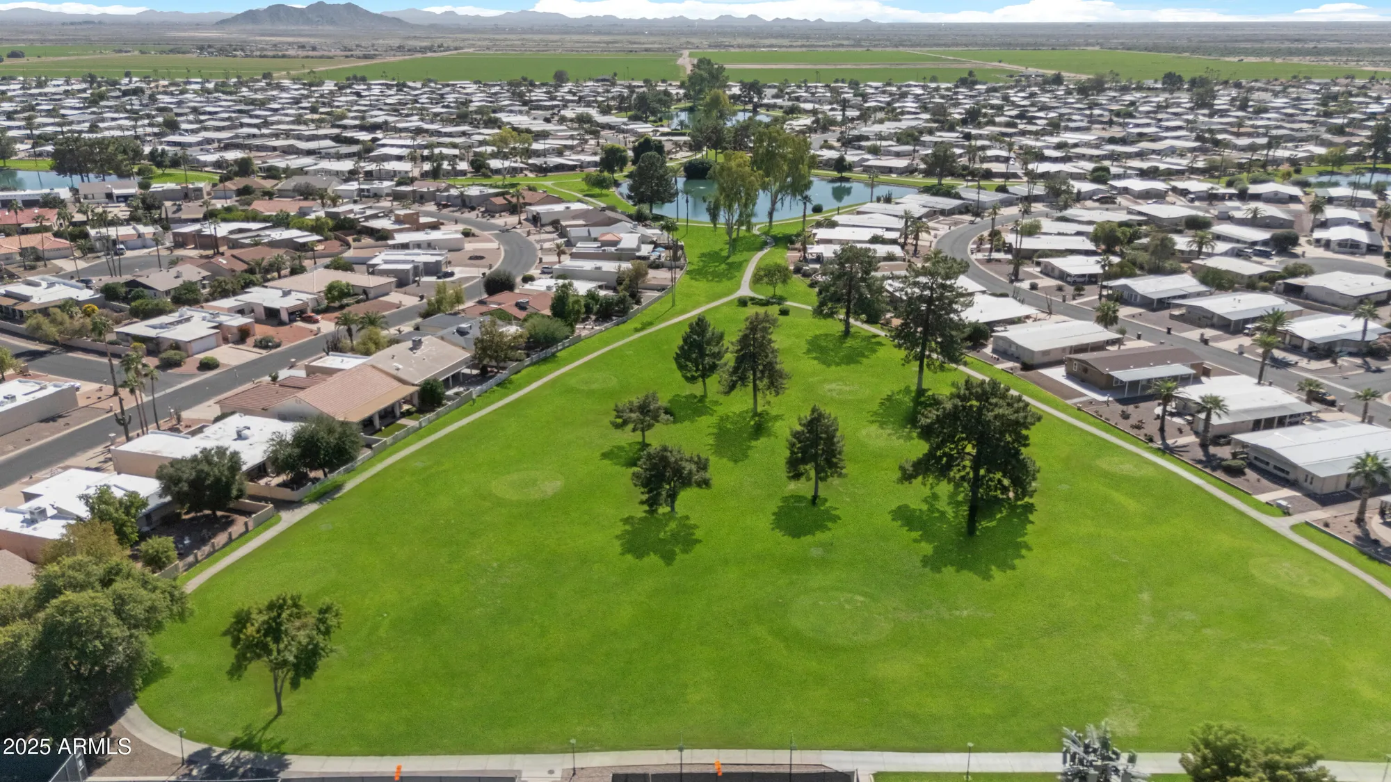 Property Slideshow image 40 of 46 | 9247 e lakeside dr, Sun Lakes, AZ, 85248