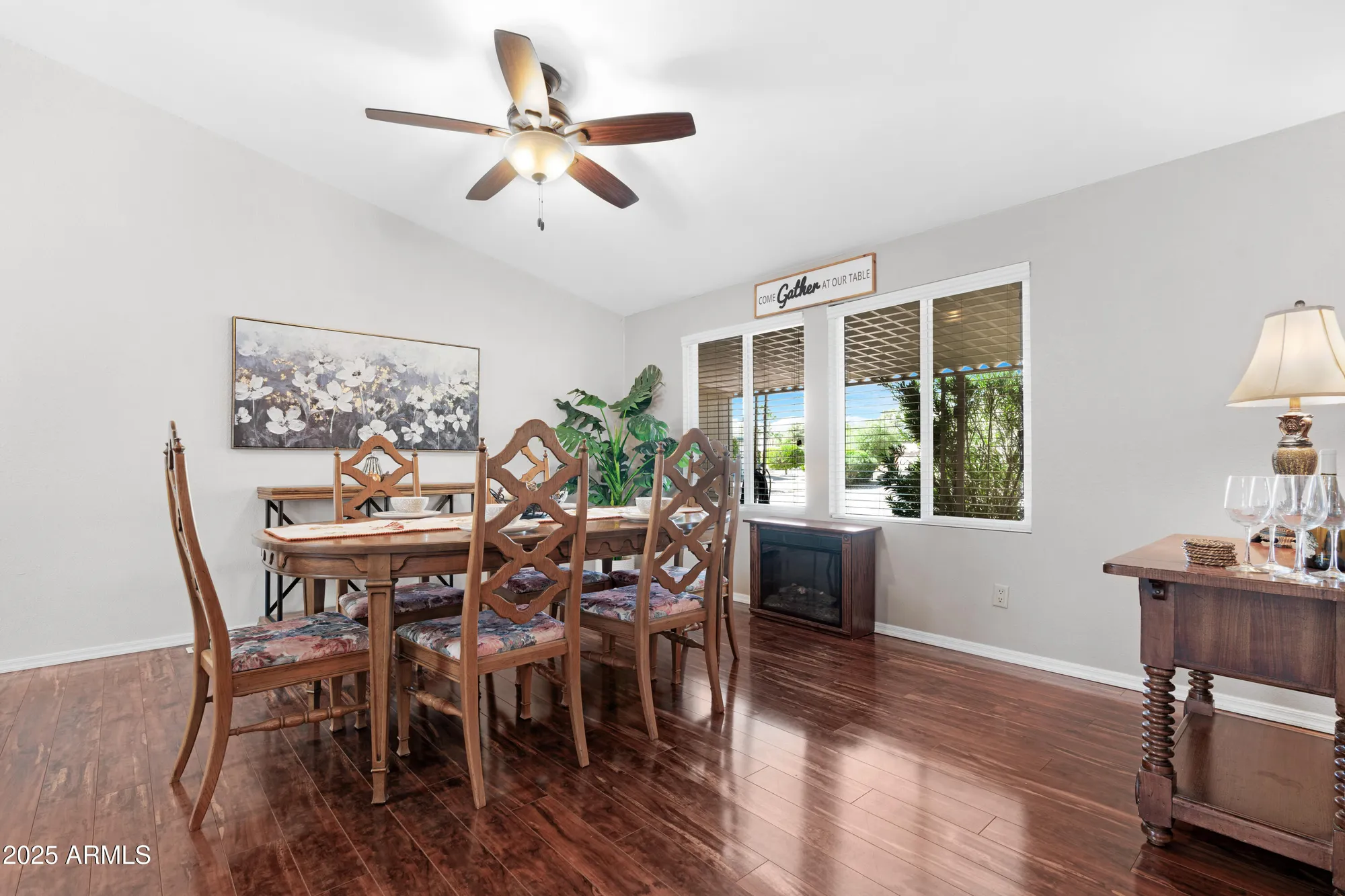 Property Slideshow image 16 of 46 | 9247 e lakeside dr, Sun Lakes, AZ, 85248