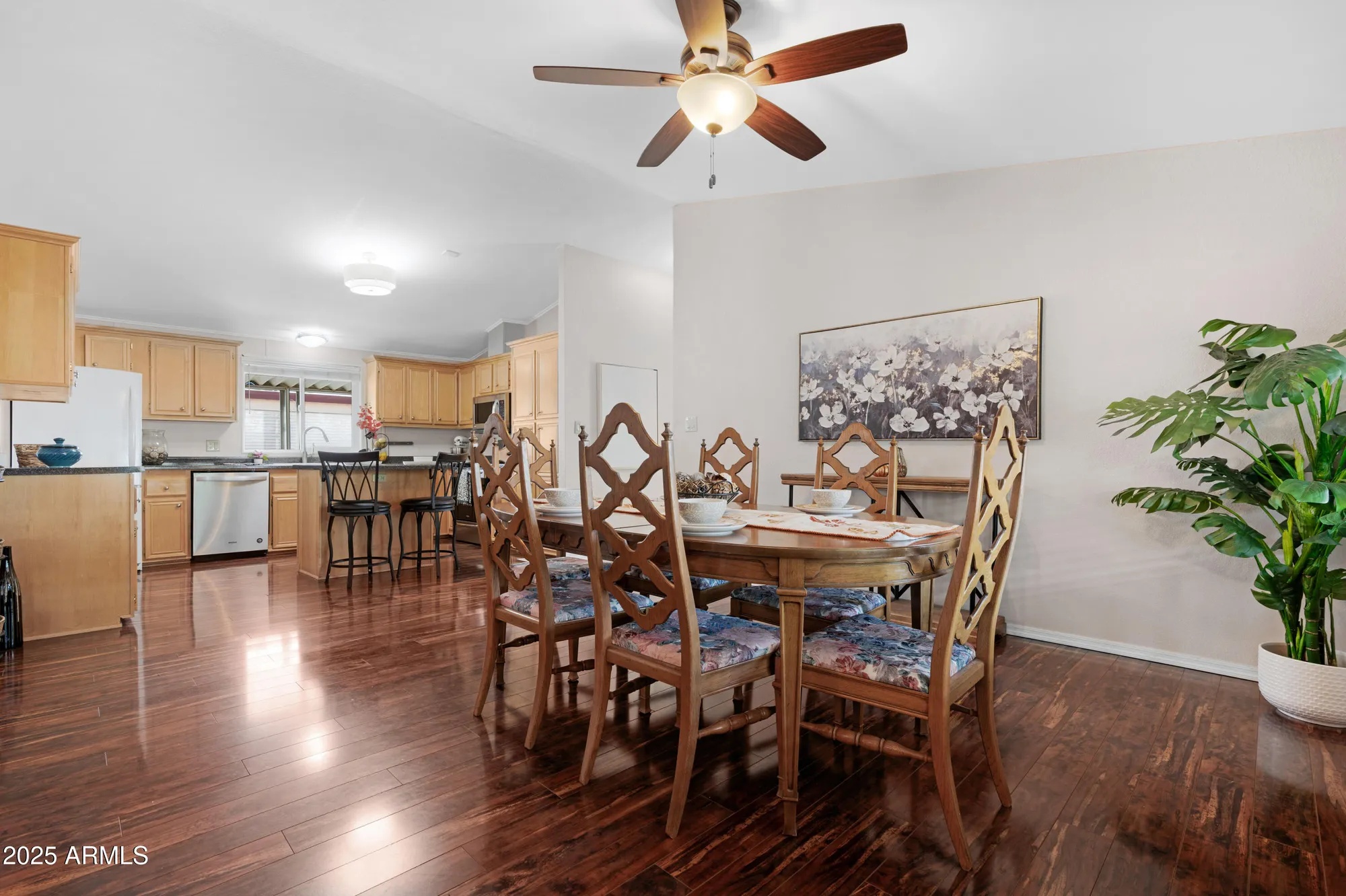 Property Slideshow image 18 of 46 | 9247 e lakeside dr, Sun Lakes, AZ, 85248