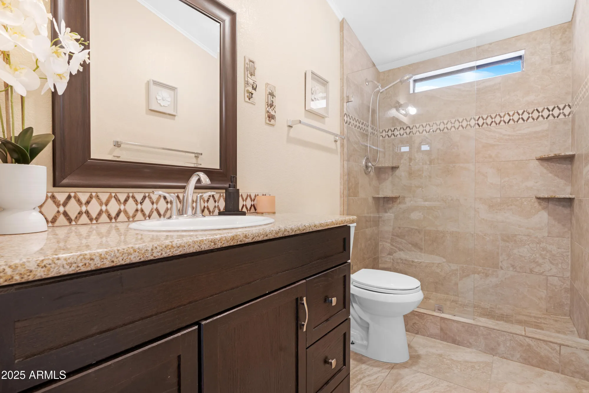 Property Slideshow image 26 of 46 | 9247 e lakeside dr, Sun Lakes, AZ, 85248