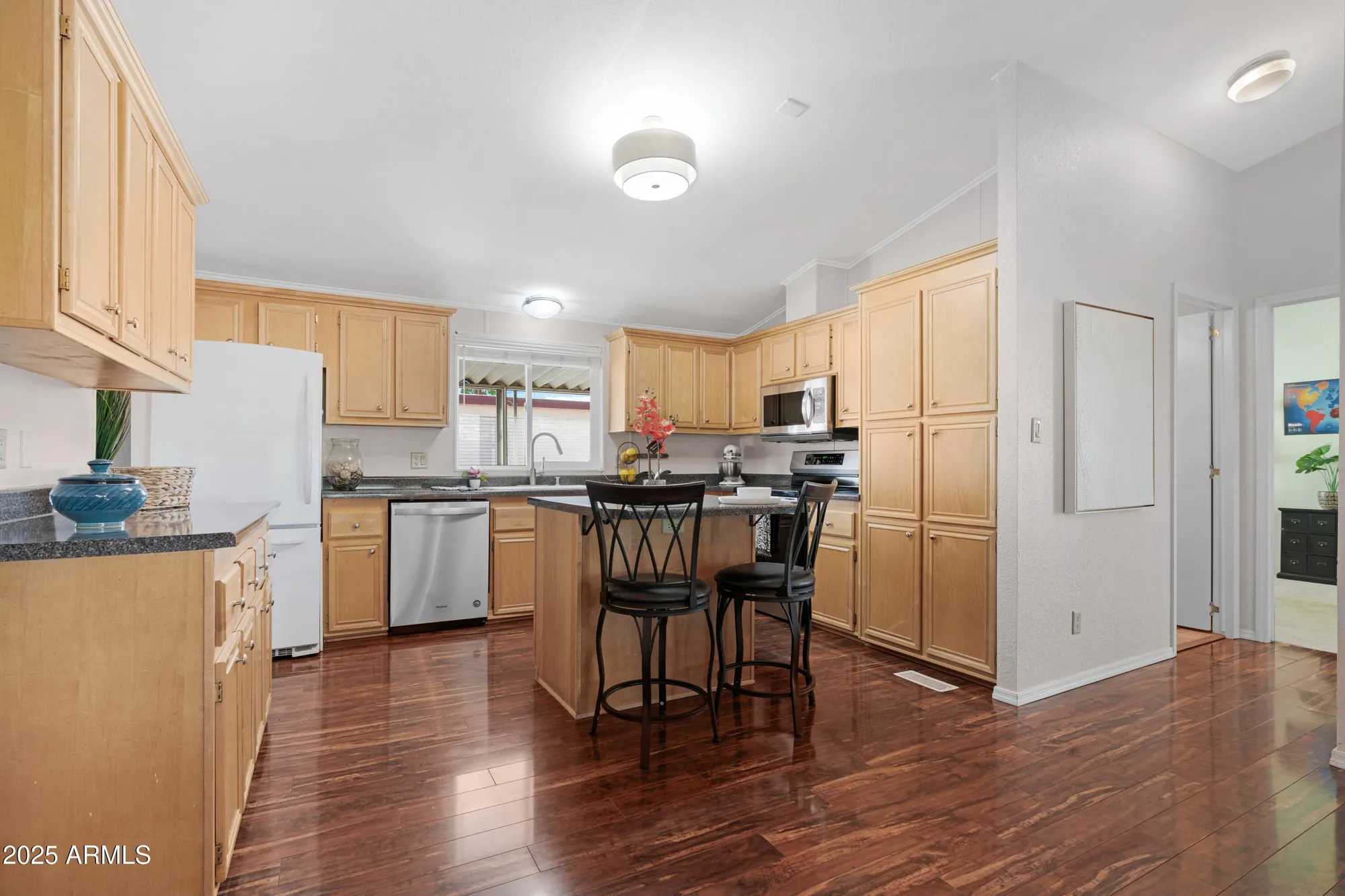 Property Slideshow image 11 of 46 | 9247 e lakeside dr, Sun Lakes, AZ, 85248