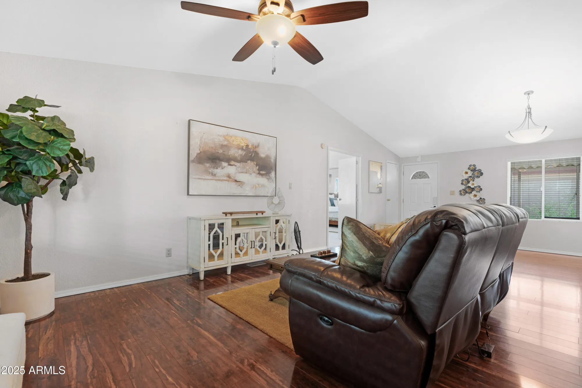 Property Slideshow image 9 of 46 | 9247 e lakeside dr, Sun Lakes, AZ, 85248