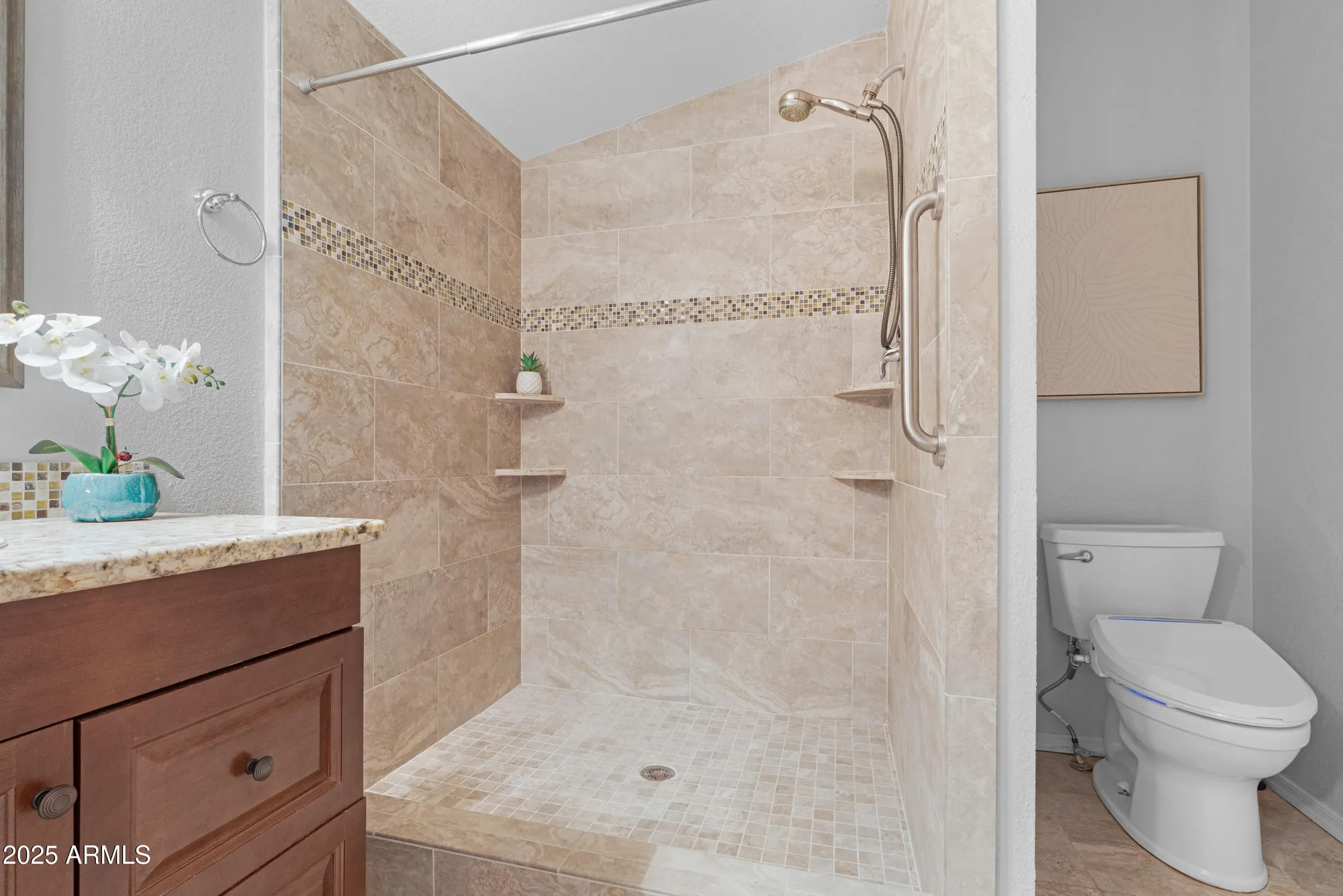 Property Slideshow image 23 of 46 | 9247 e lakeside dr, Sun Lakes, AZ, 85248