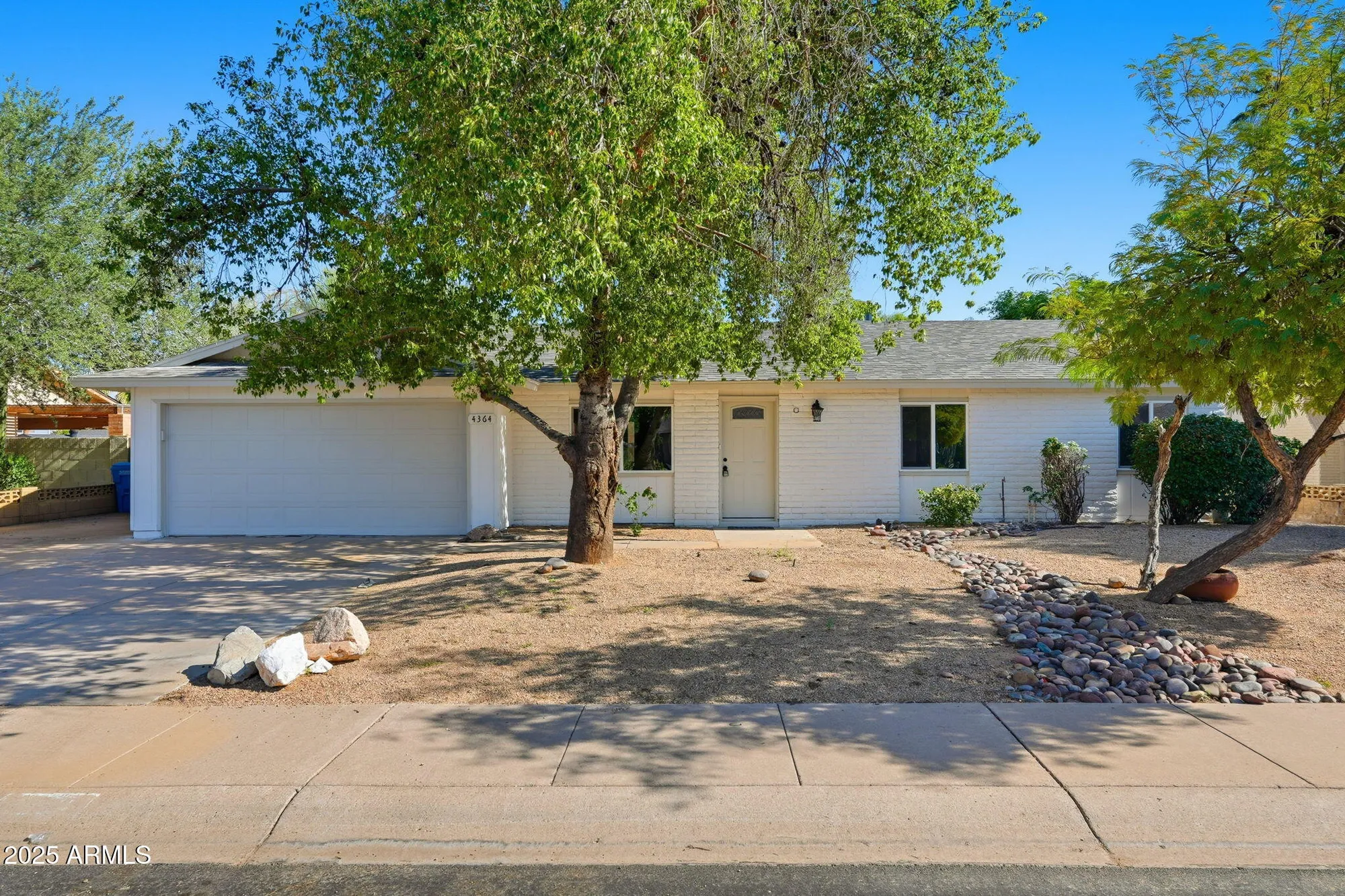 Property Slideshow image 3 of 30 | 4364 e cherokee st, Phoenix, AZ, 85044